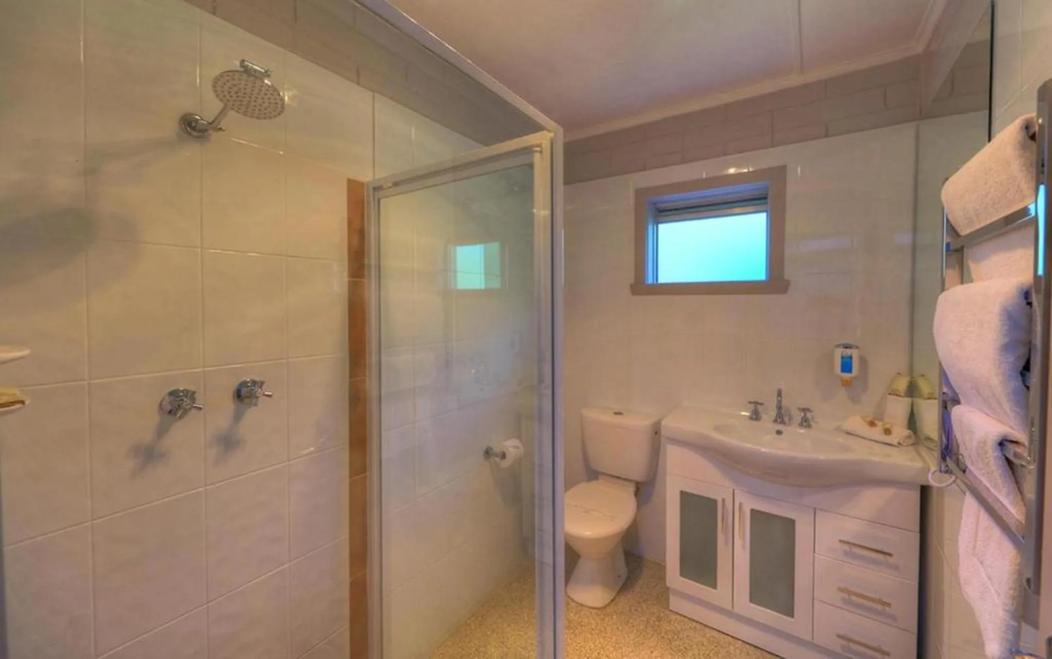 Bathroom in Best Western Burnie - Murchison Lodge