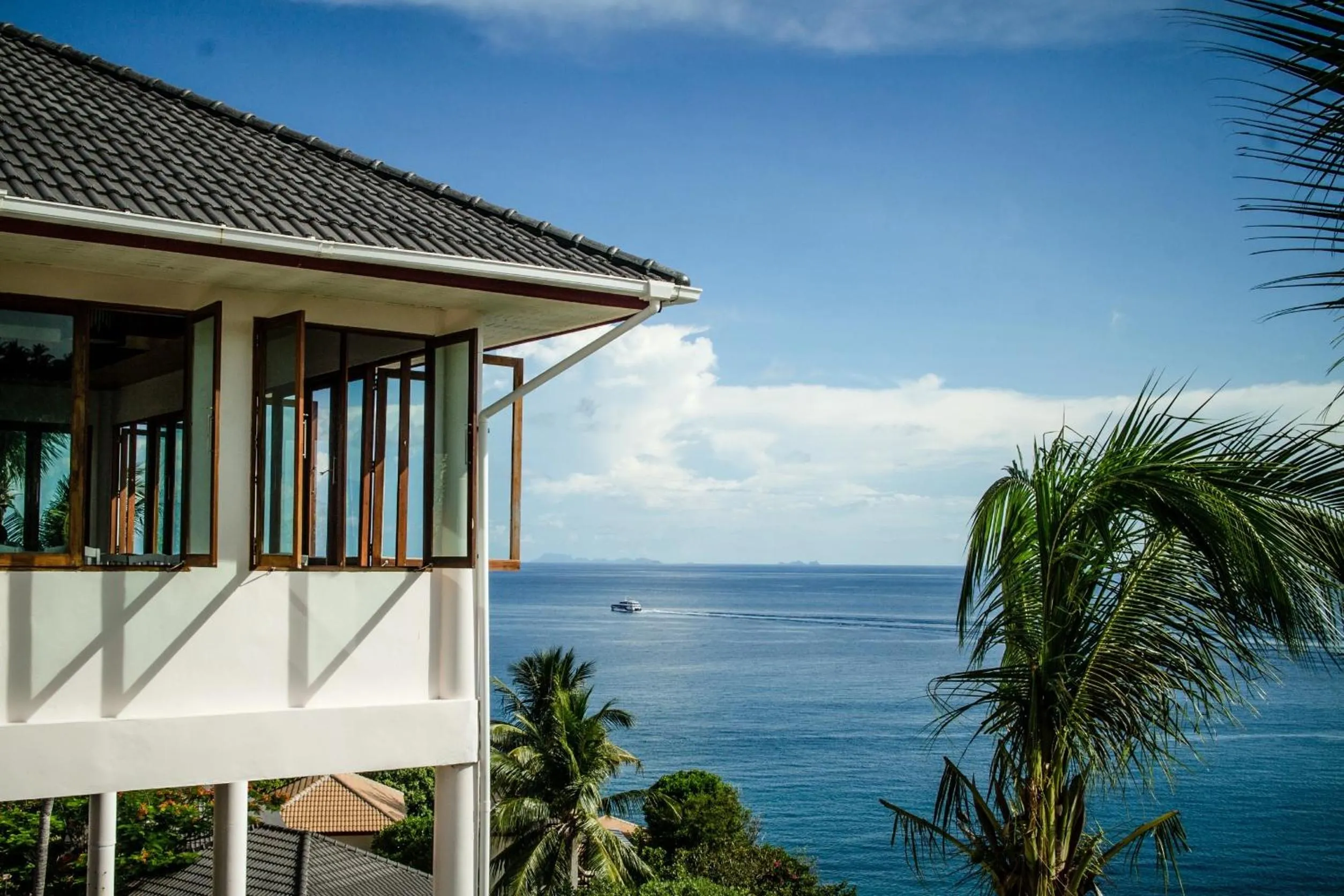 Sea view in Pinnacle Koh Tao Resort