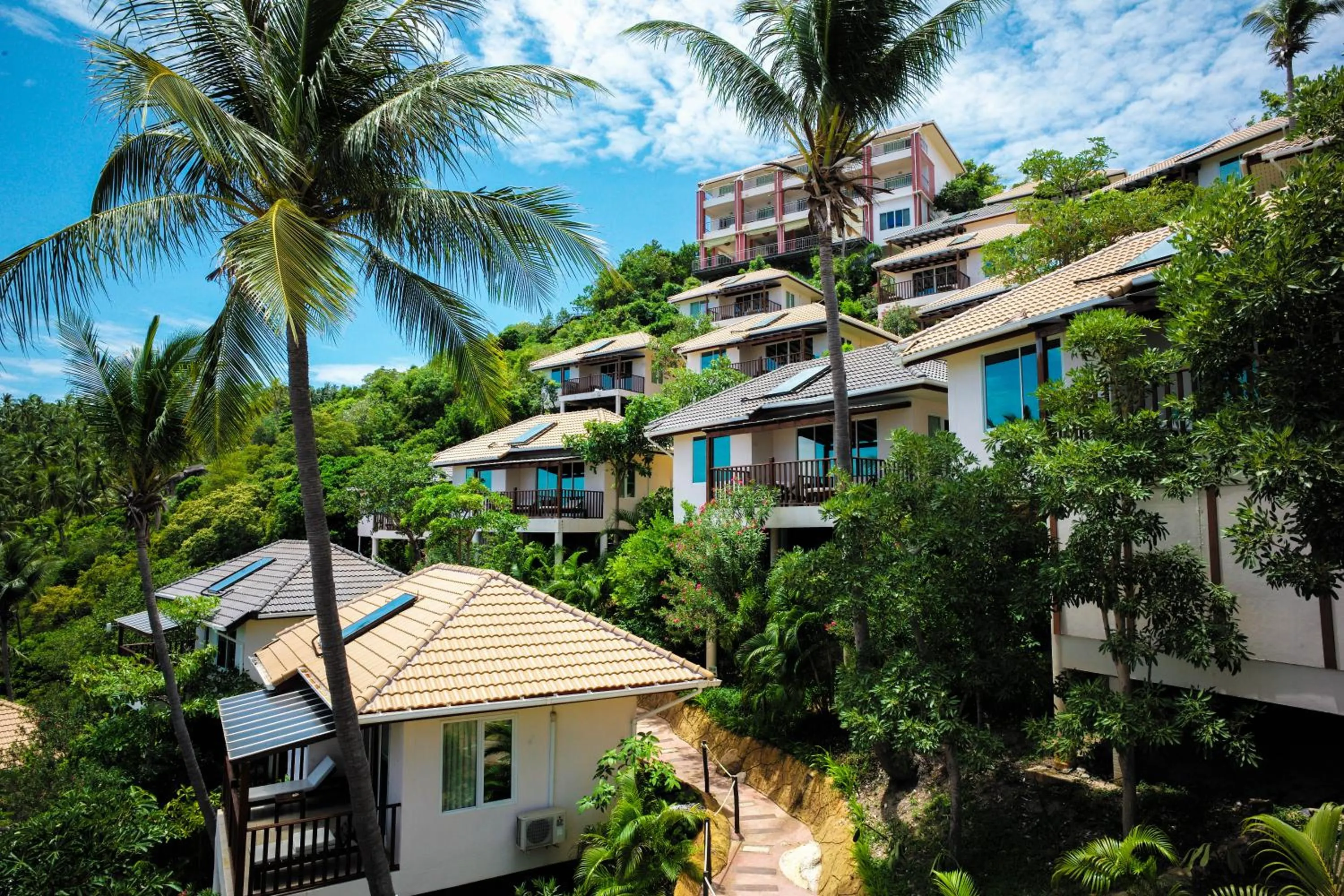 Property building in Pinnacle Koh Tao Resort