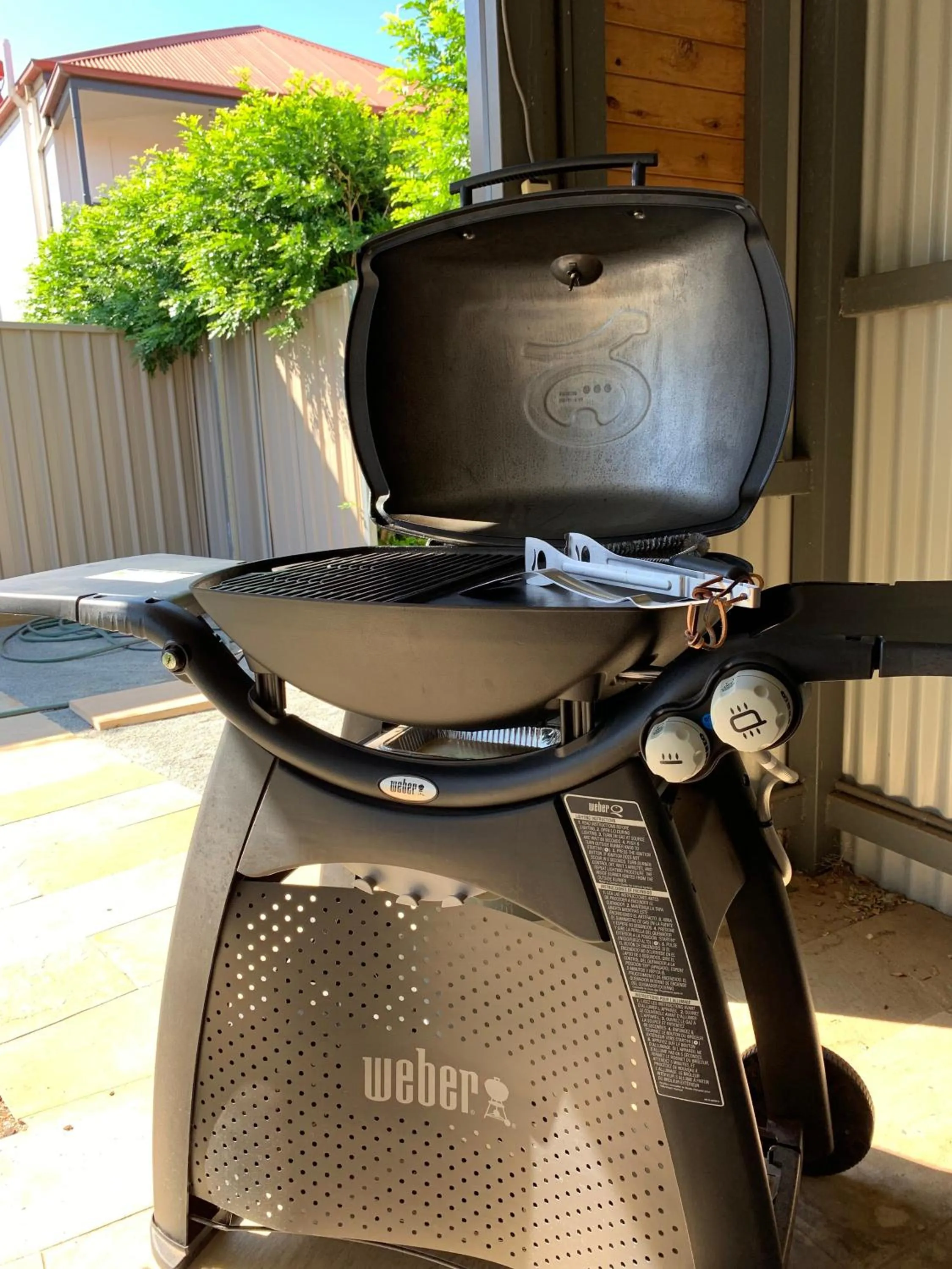 BBQ facilities, Fitness Center/Facilities in Charles Sturt Suites & Apartments