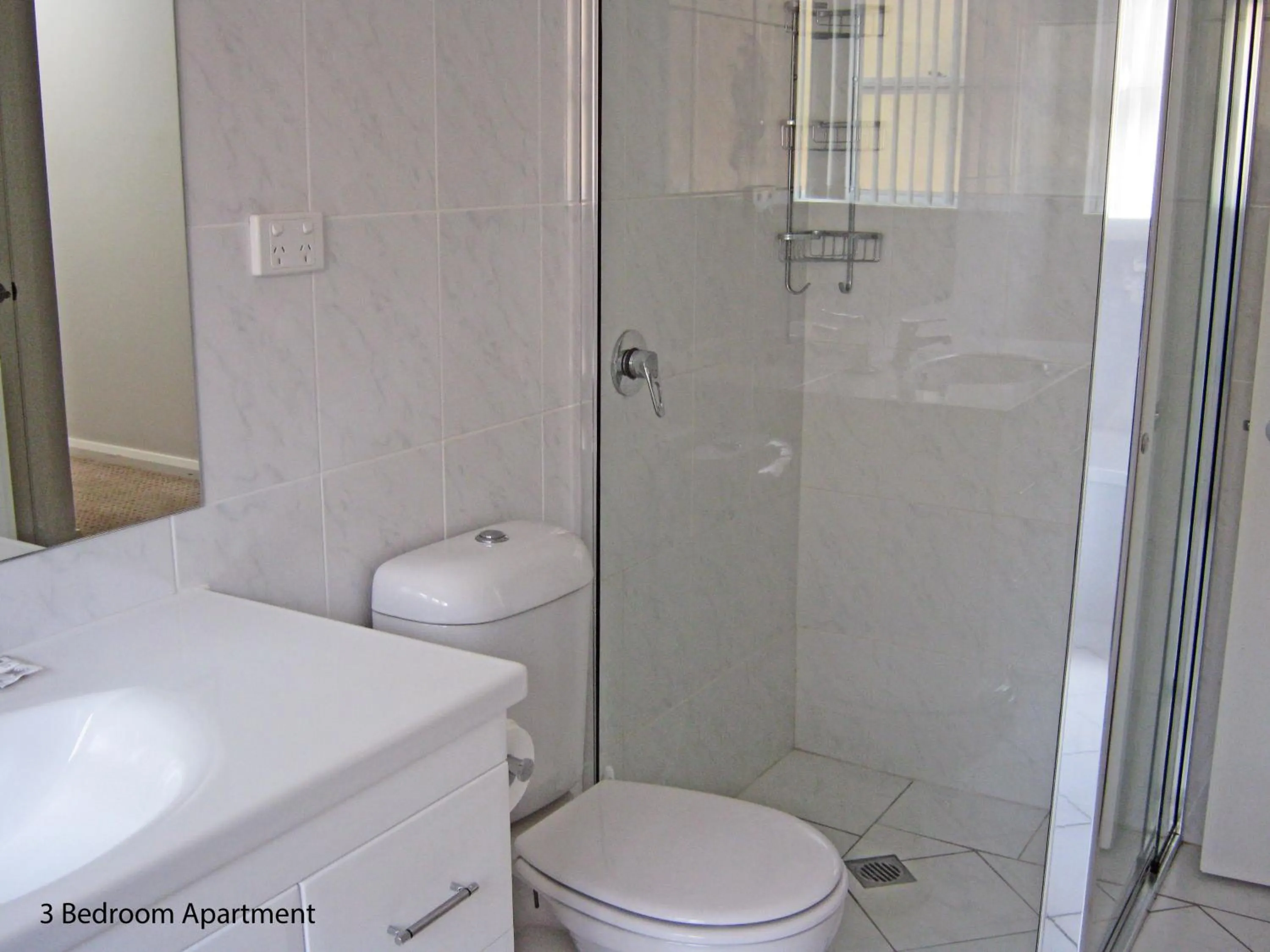 Bathroom in Charles Sturt Suites & Apartments