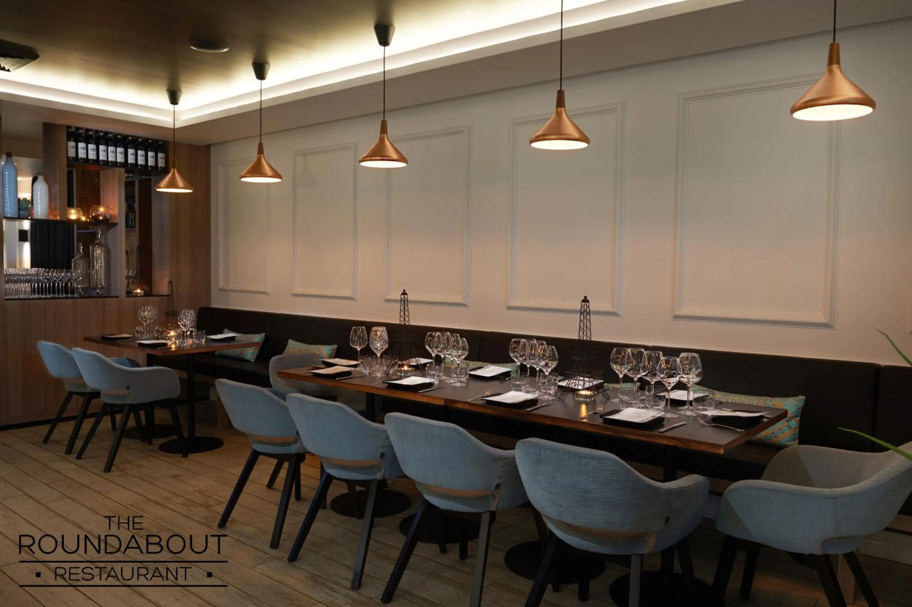 Restaurant/Places to Eat in Charles Sturt Suites & Apartments