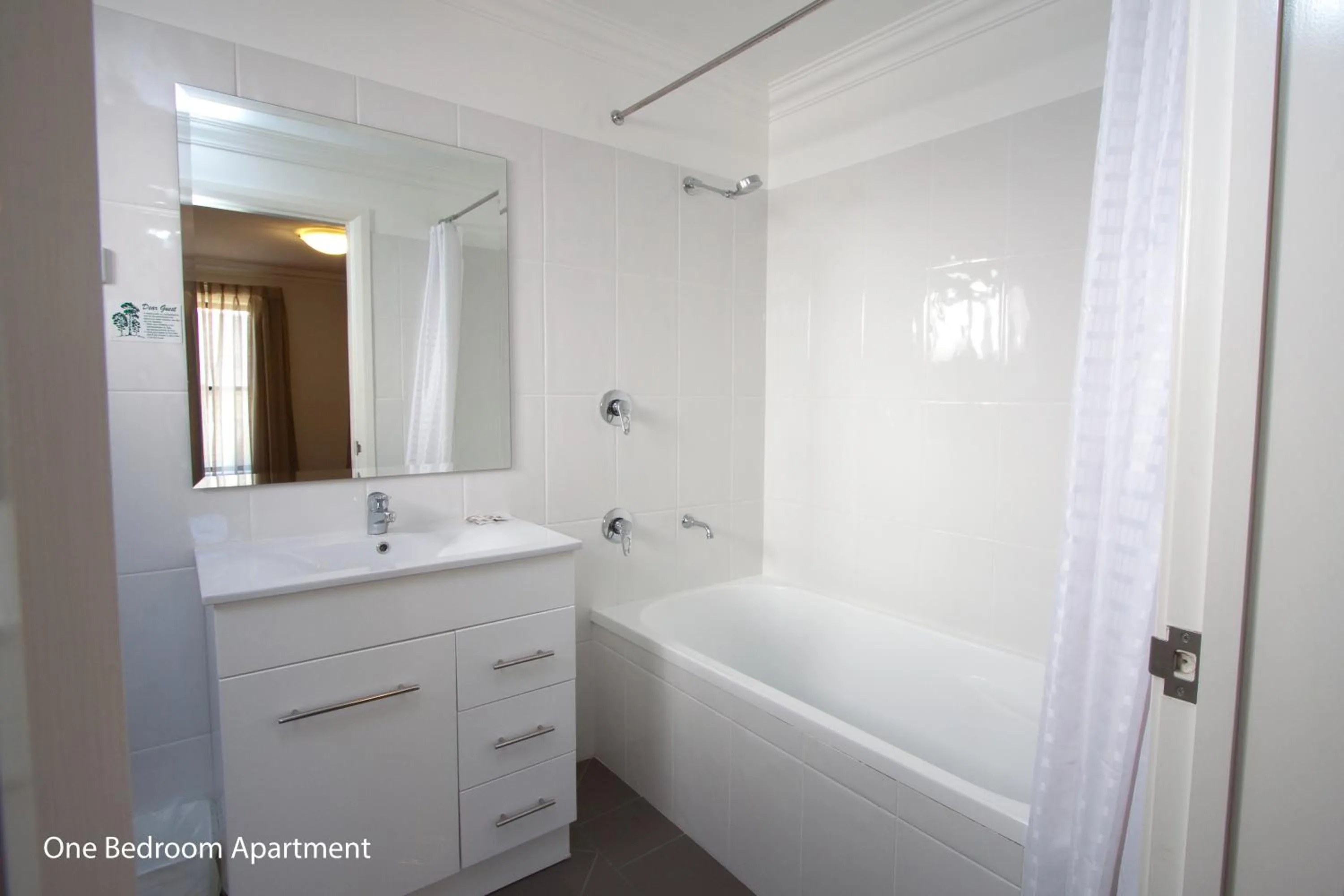 Bathroom in Charles Sturt Suites & Apartments