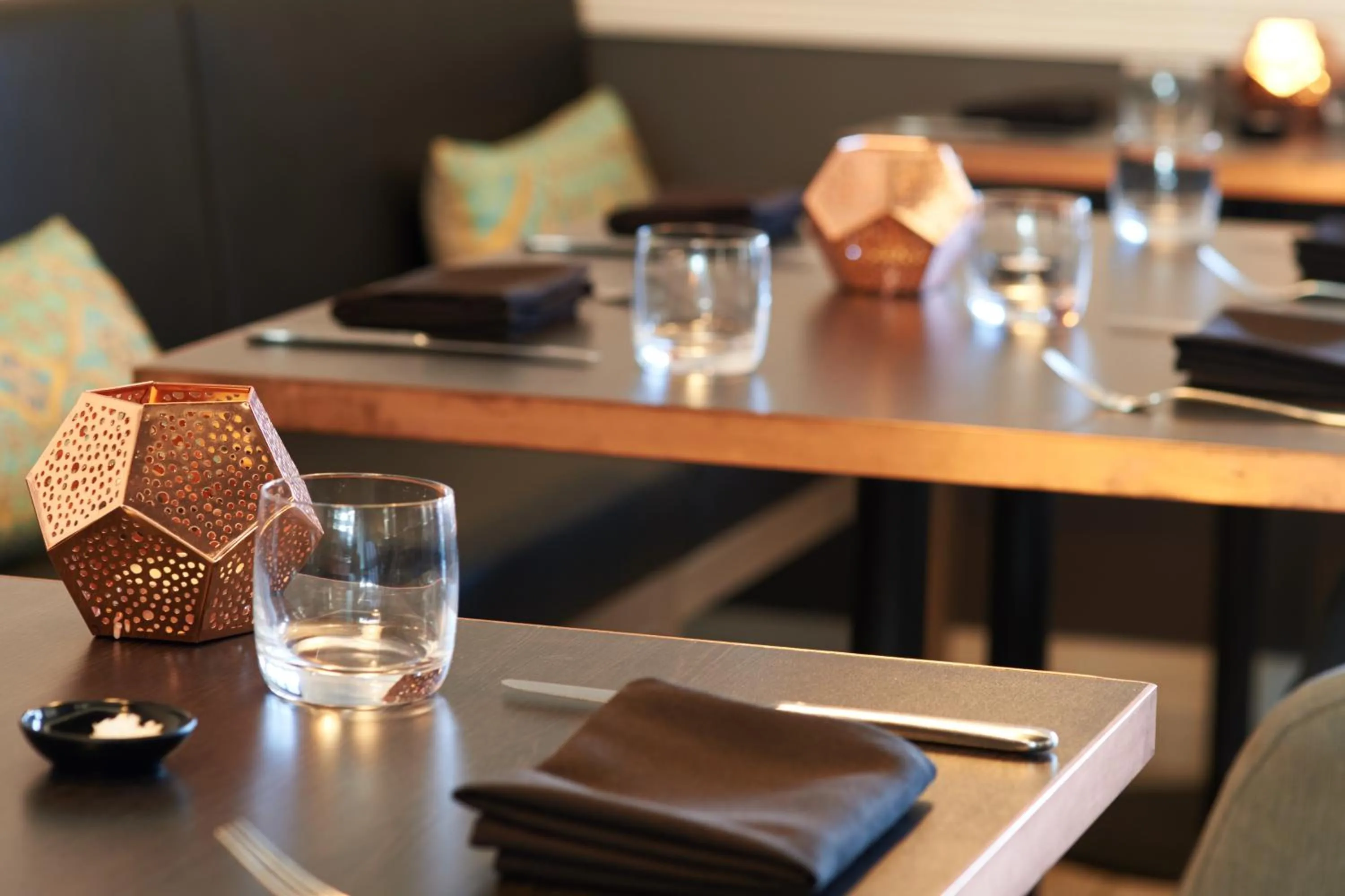 Restaurant/Places to Eat in Charles Sturt Suites & Apartments