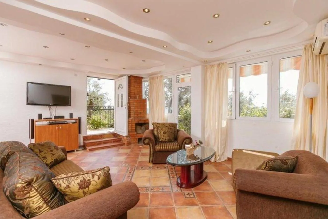Living room in Monte Perla Residence