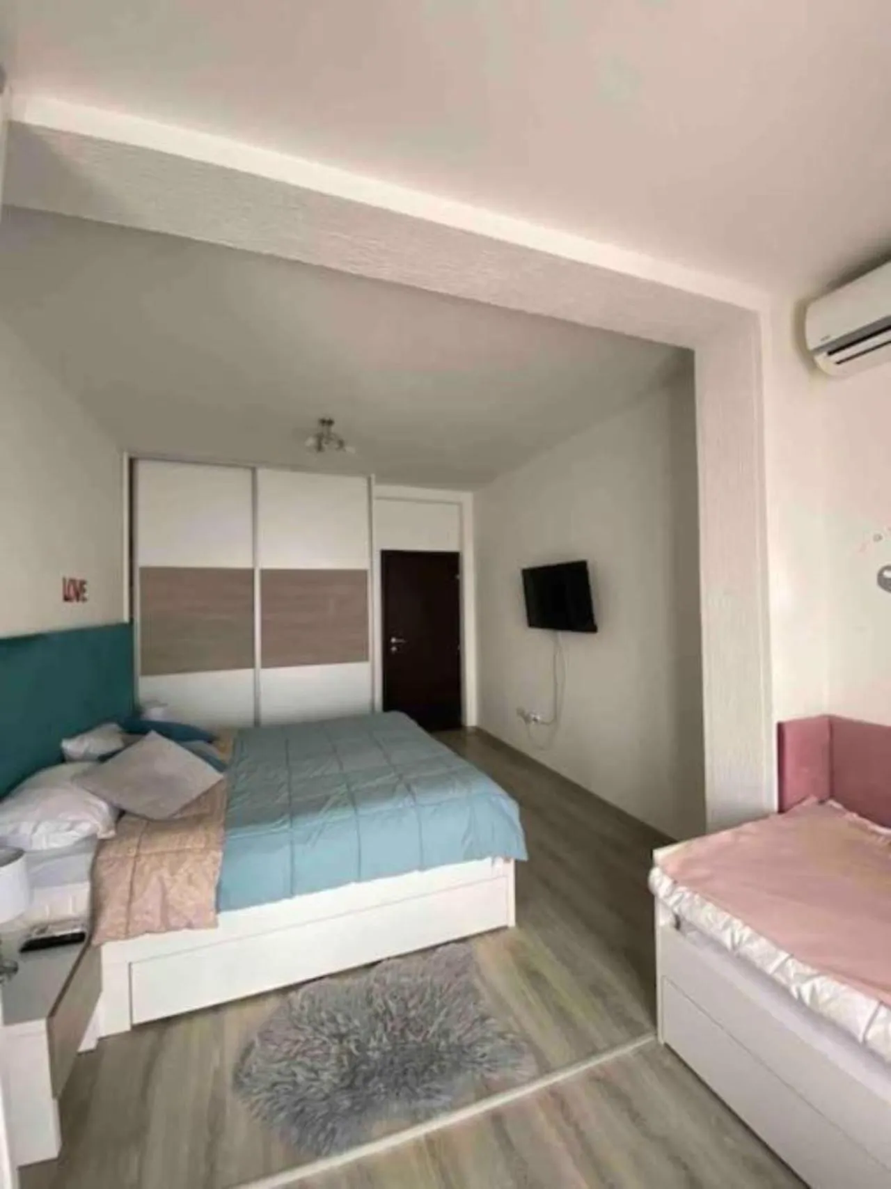 Bedroom, Bed in Monte Perla Residence