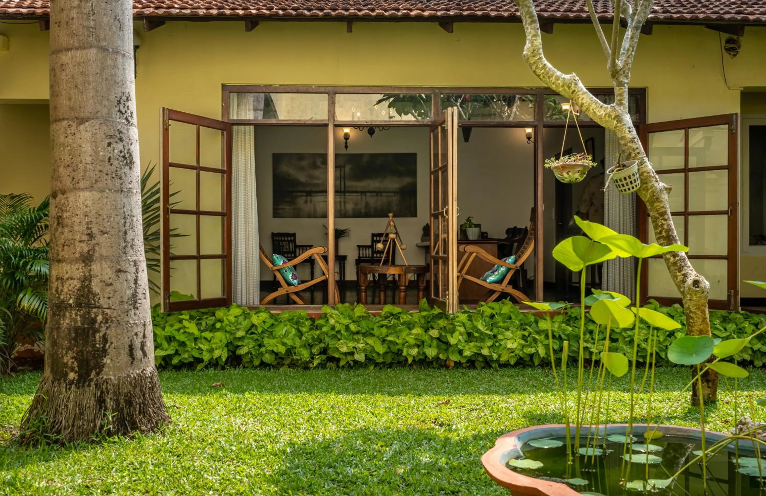 Garden in Amritara The Poovath Beachfront Heritage, Fort Kochi