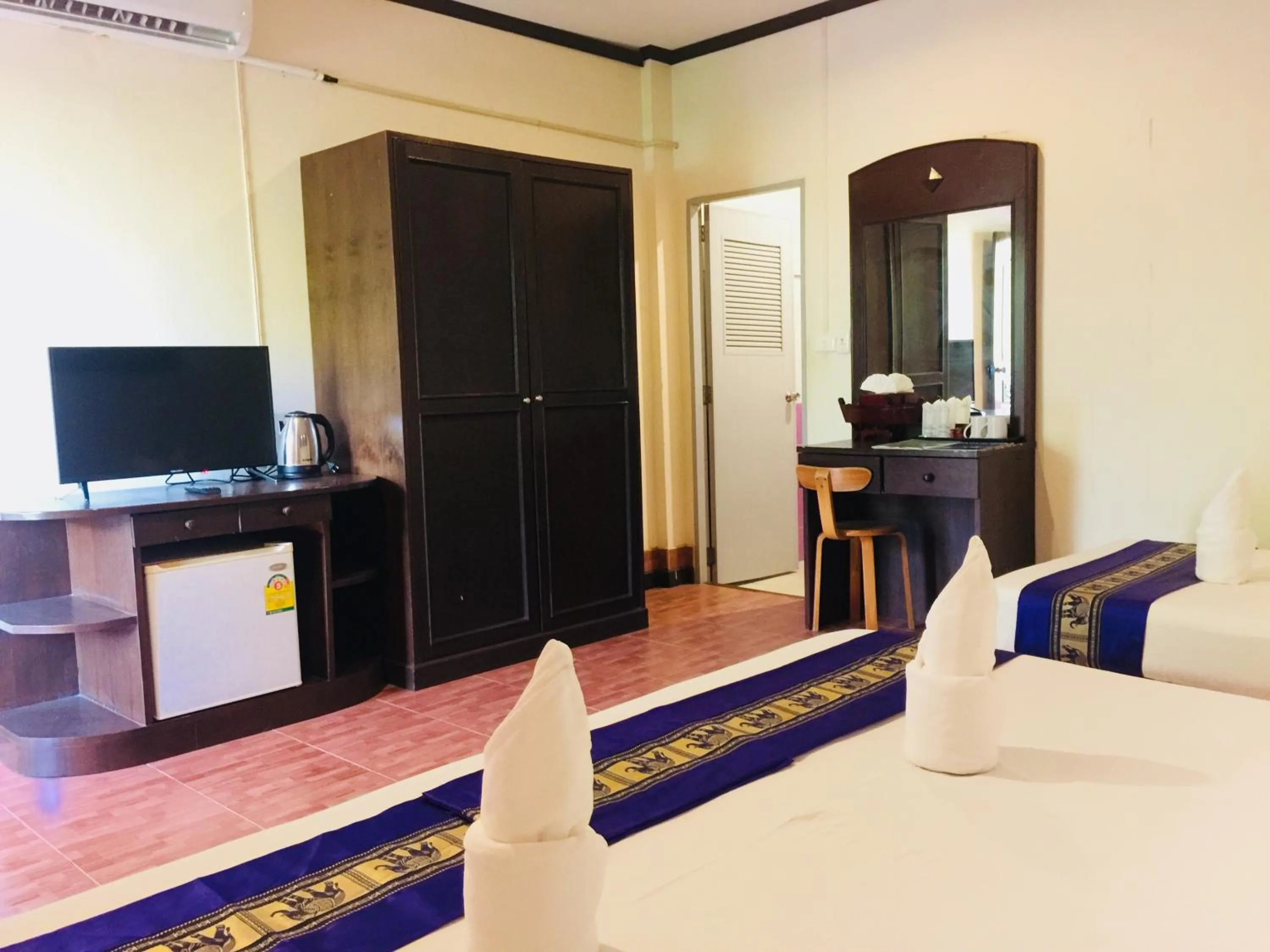 Bed in Khaolak Grand City