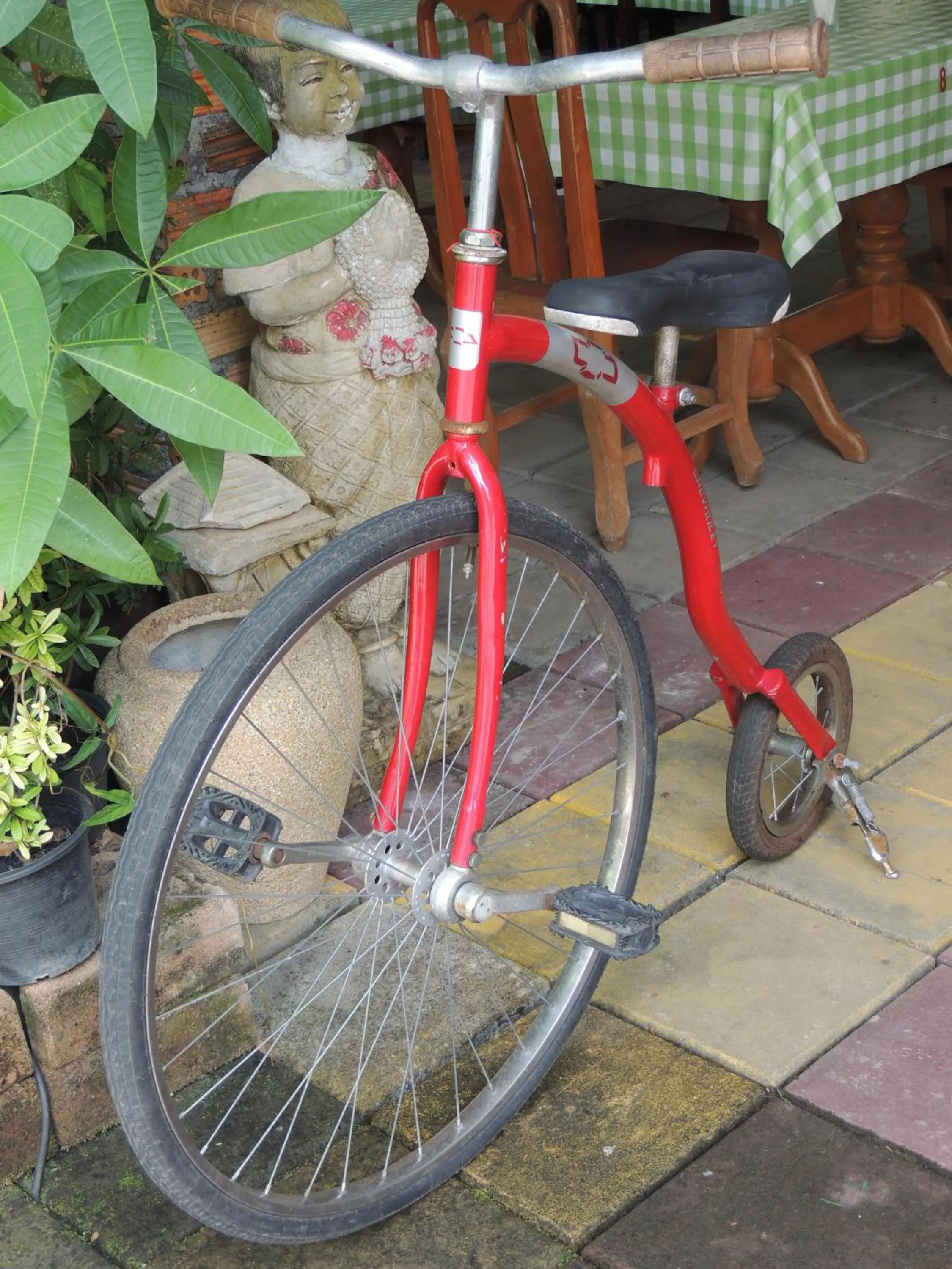 Restaurant/places to eat in Khaolak Grand City