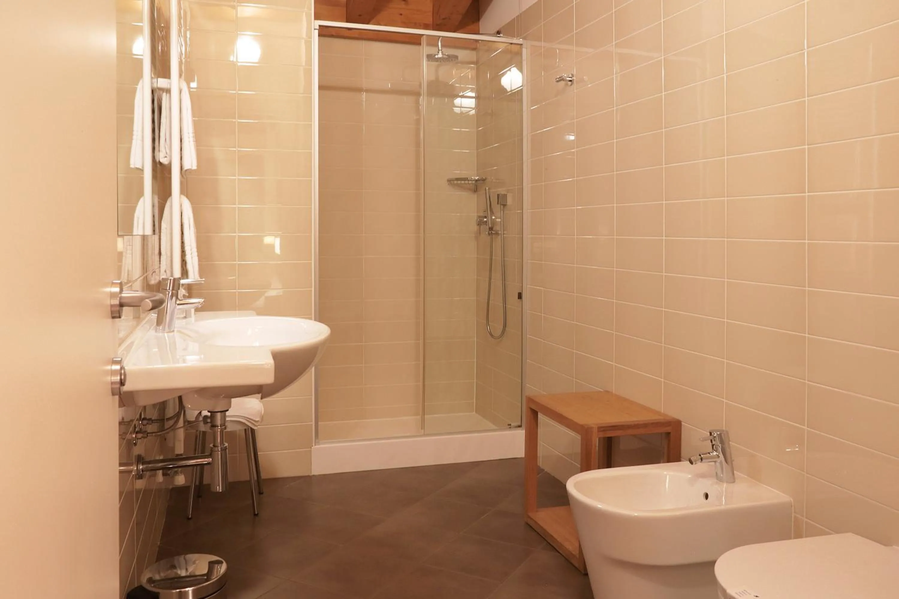 Bathroom in Hotel Lido