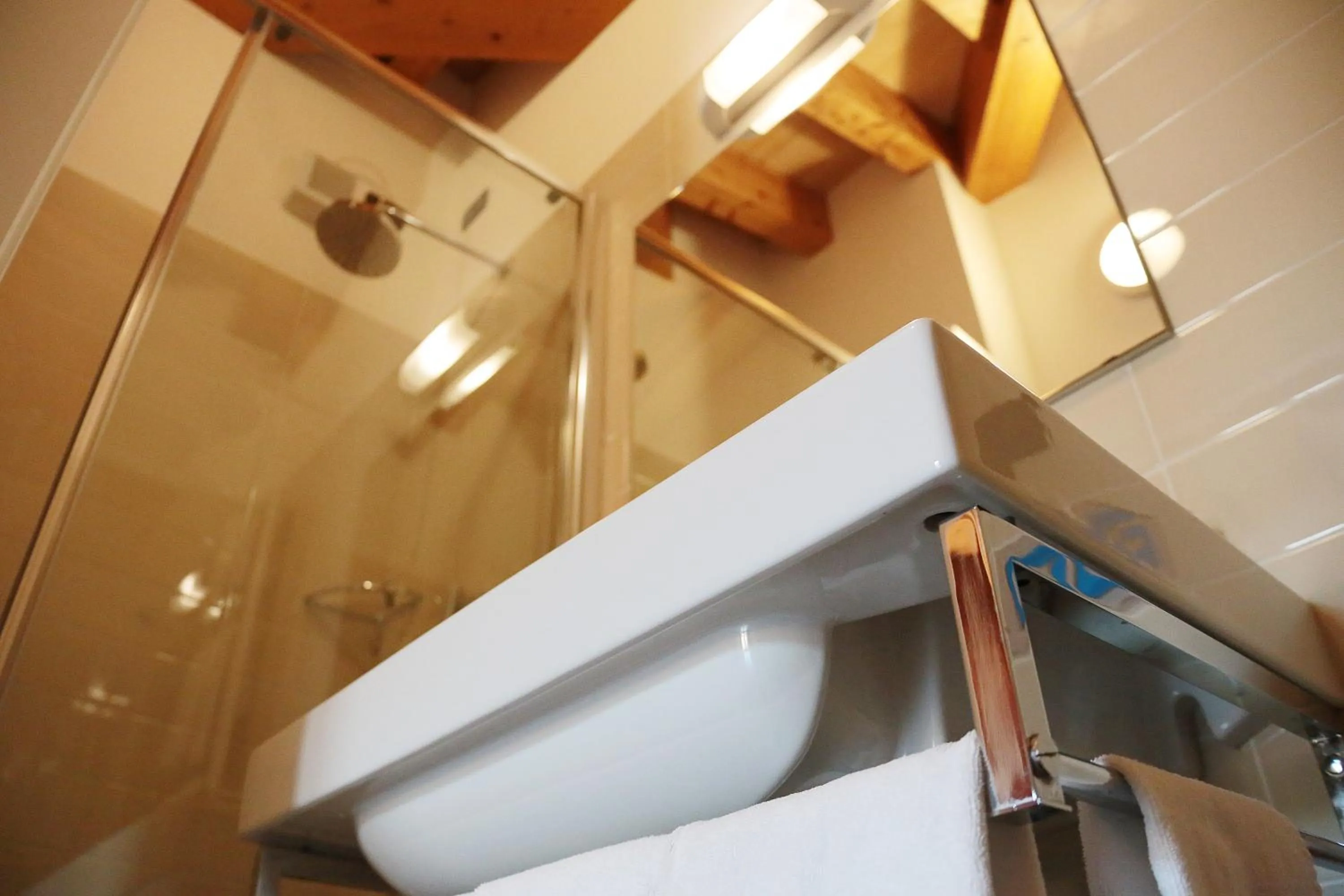 Bathroom in Hotel Lido