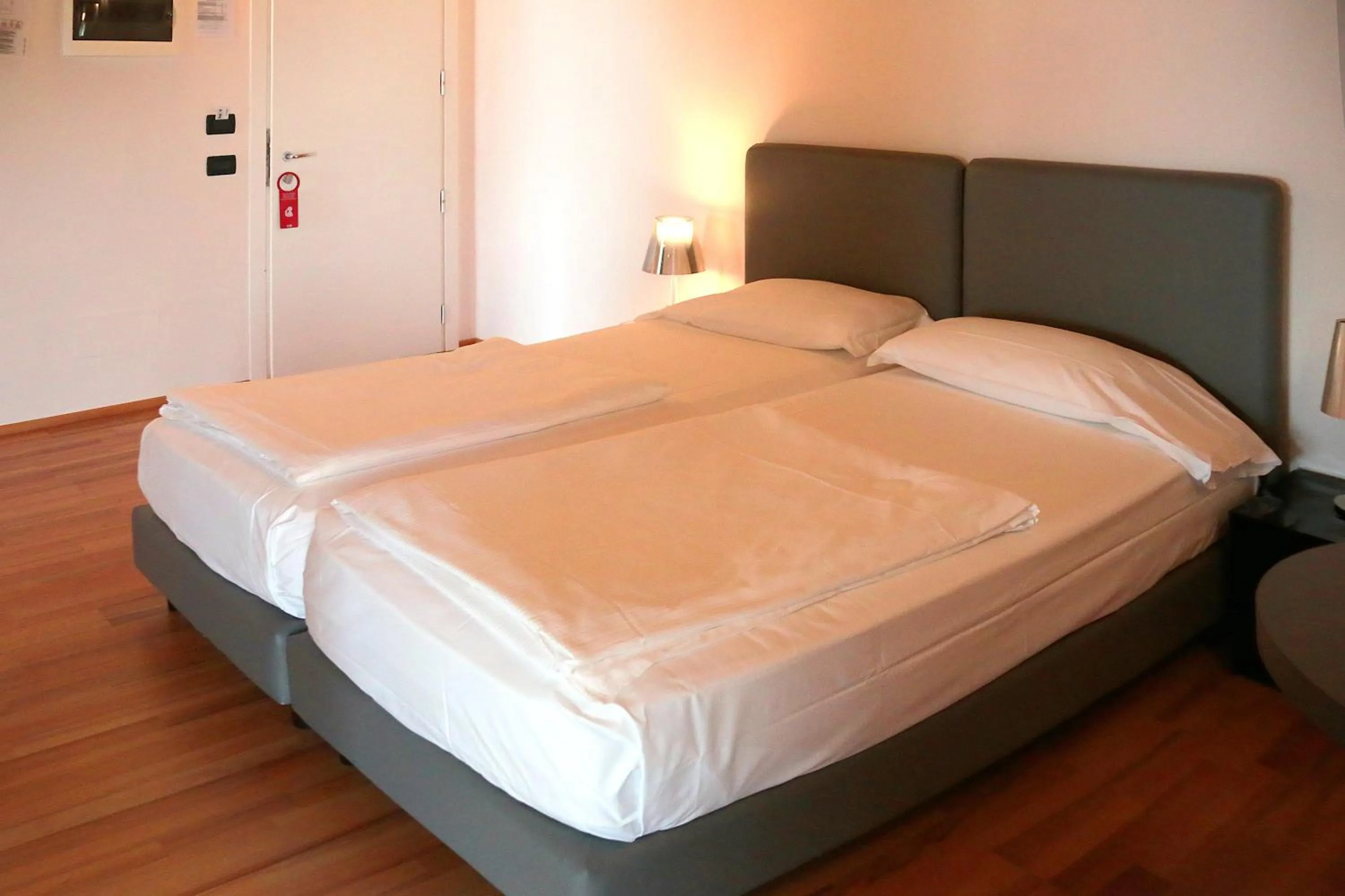 Photo of the whole room, Bed in Hotel Lido