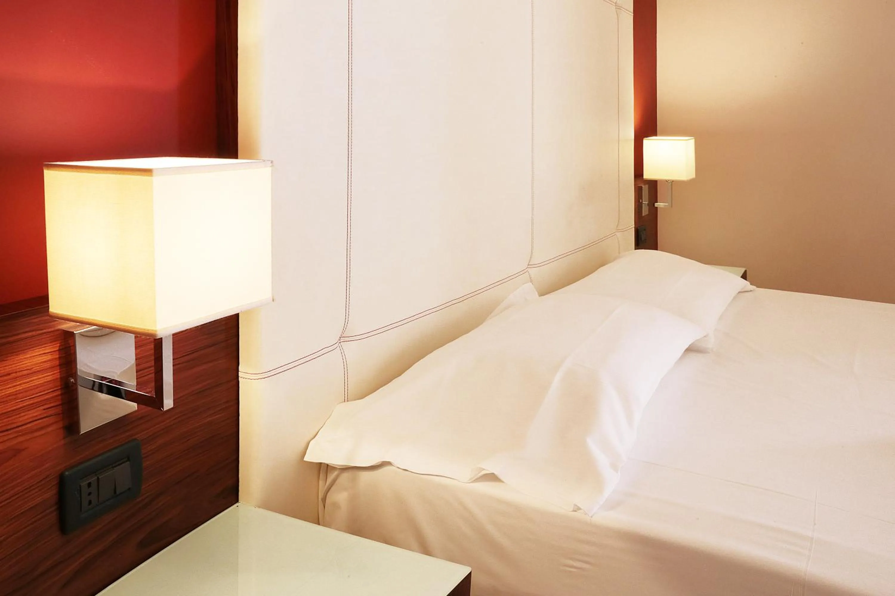 Photo of the whole room, Bed in Hotel Lido