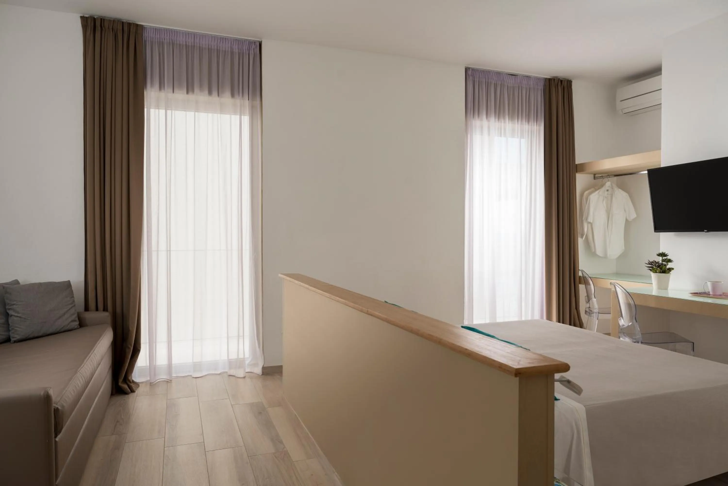 Bedroom, Bed in Hotel delle Nazioni