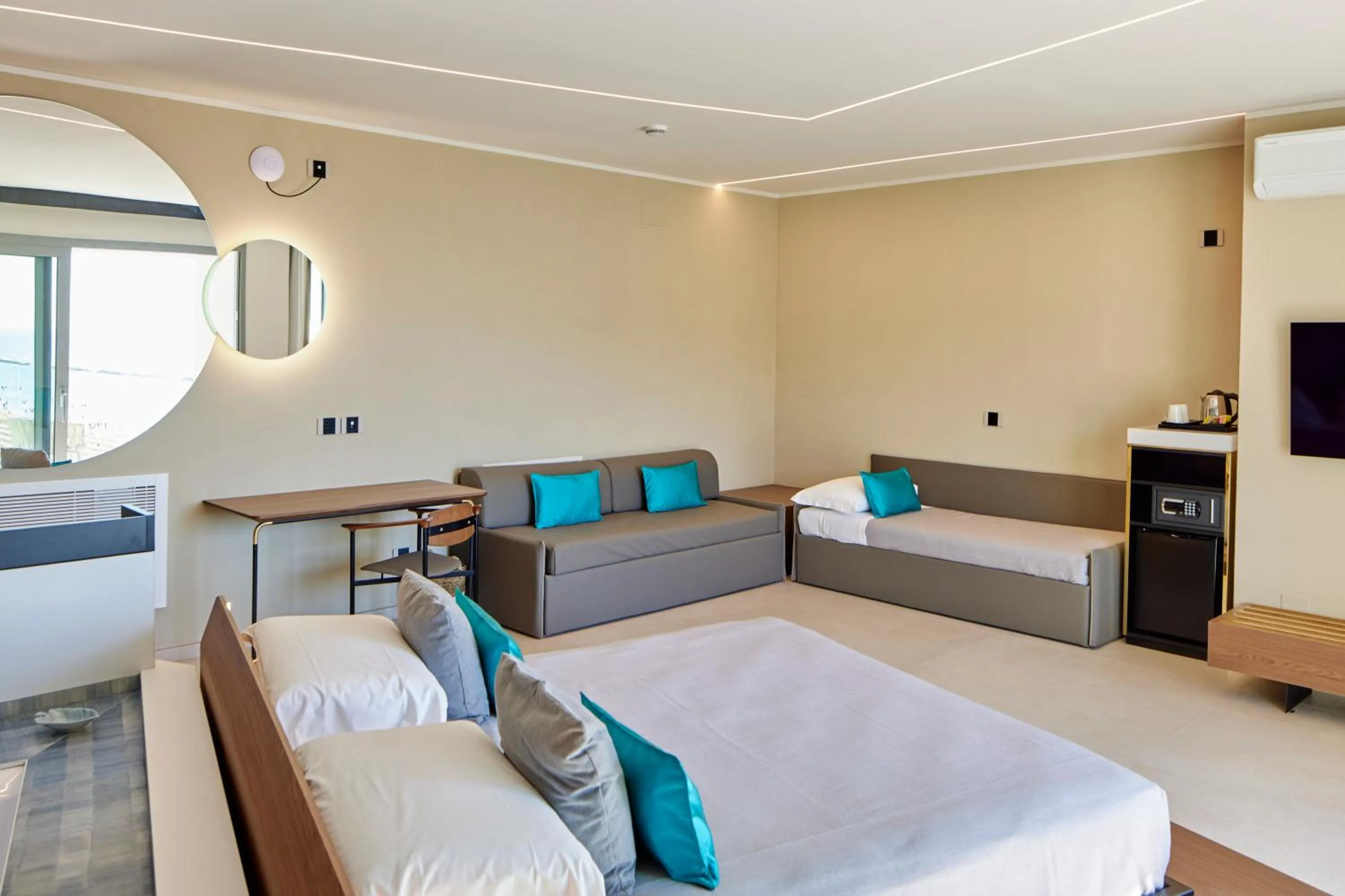 Photo of the whole room, Bed in Hotel delle Nazioni