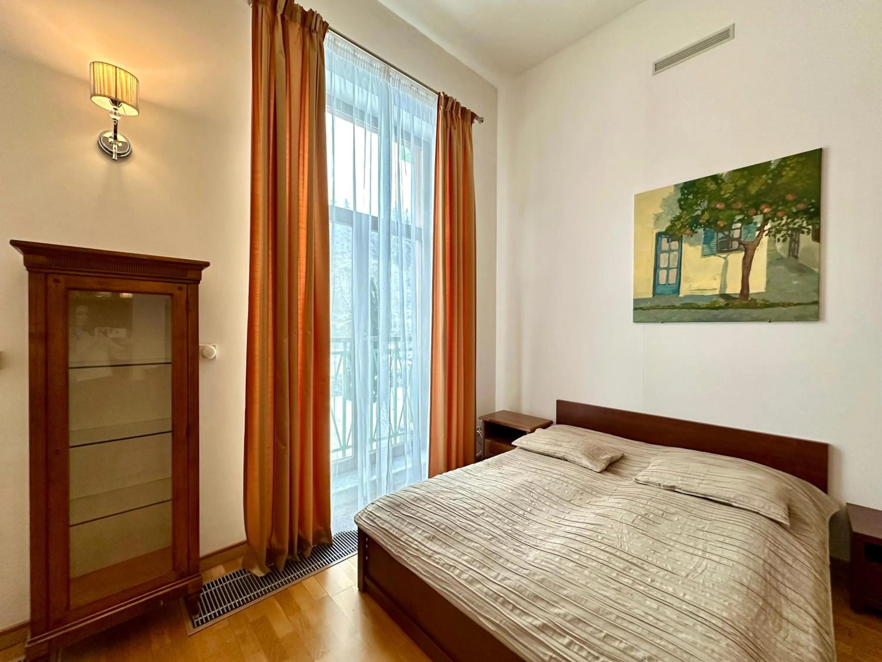 Bed in Slunecni Lazne Apartments