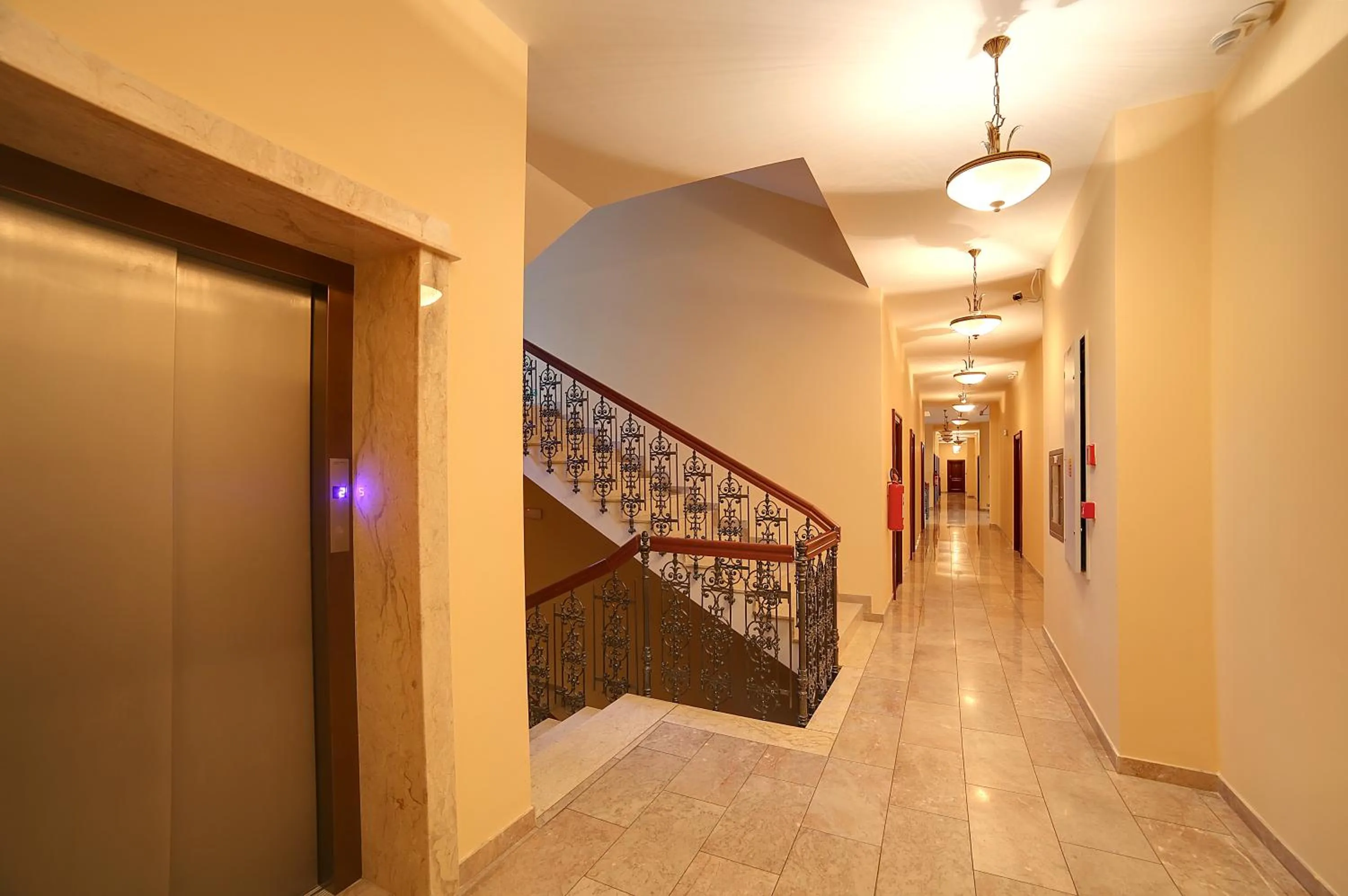 Slunecni Lazne Apartments