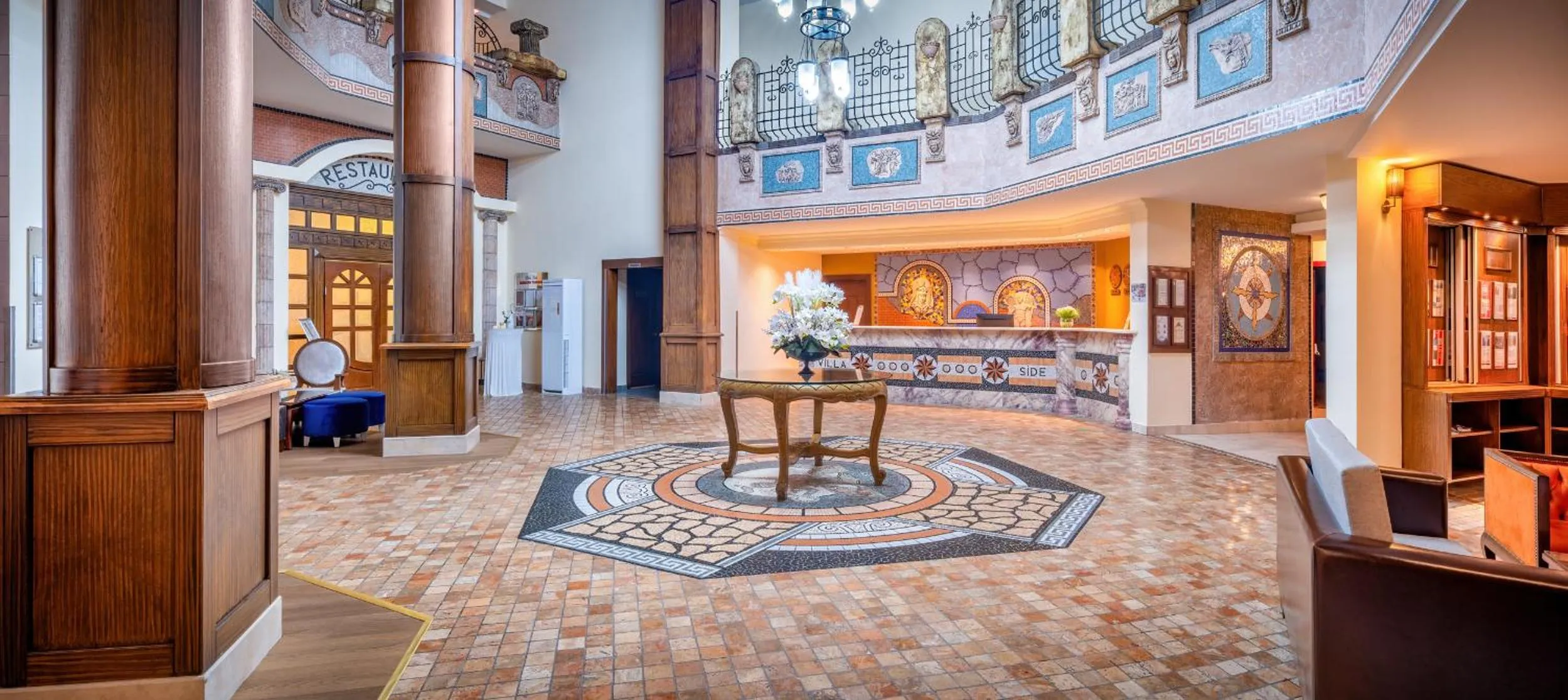 Lobby or reception in Villa Side Hotel