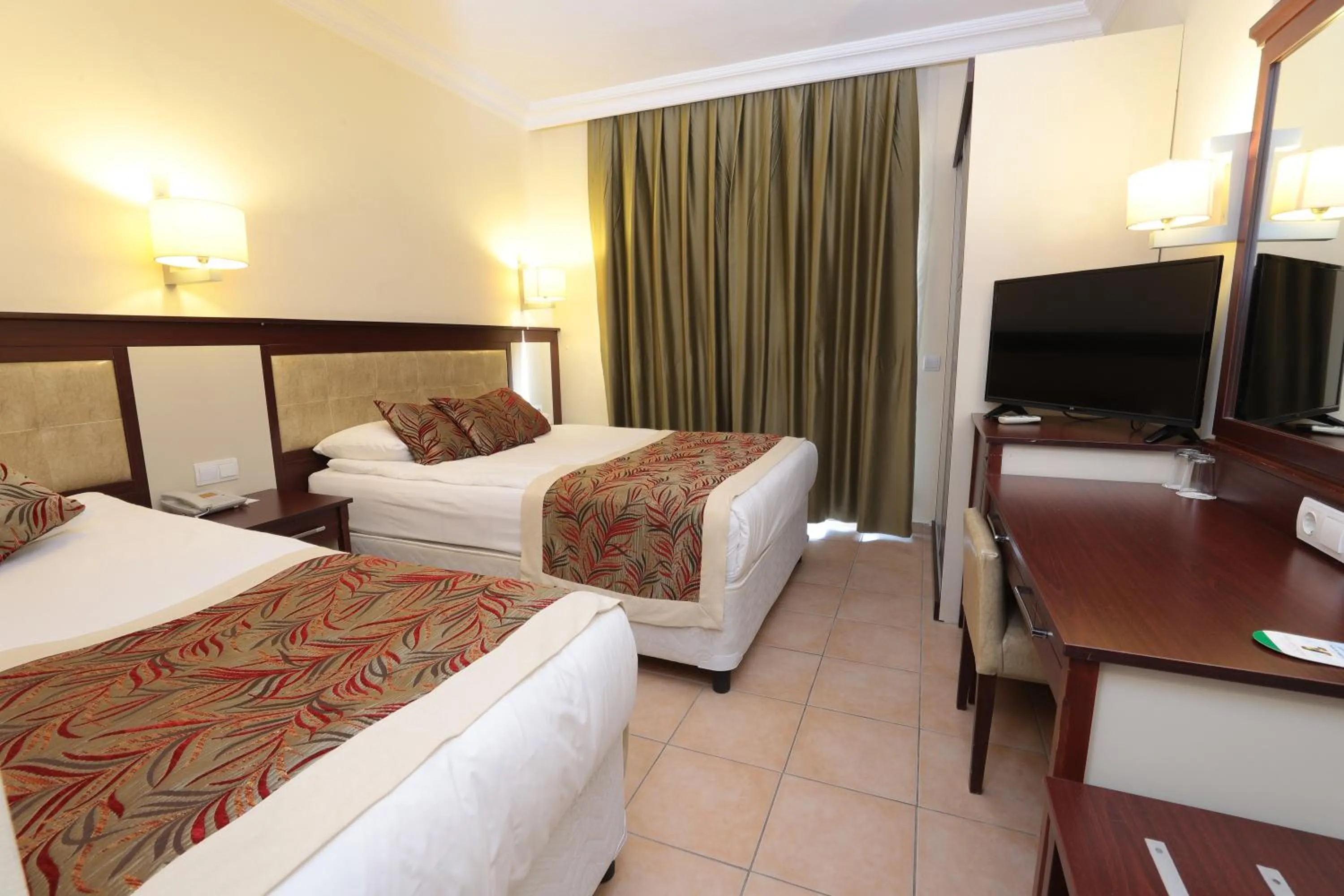 Bed in Ozlem Garden Hotel