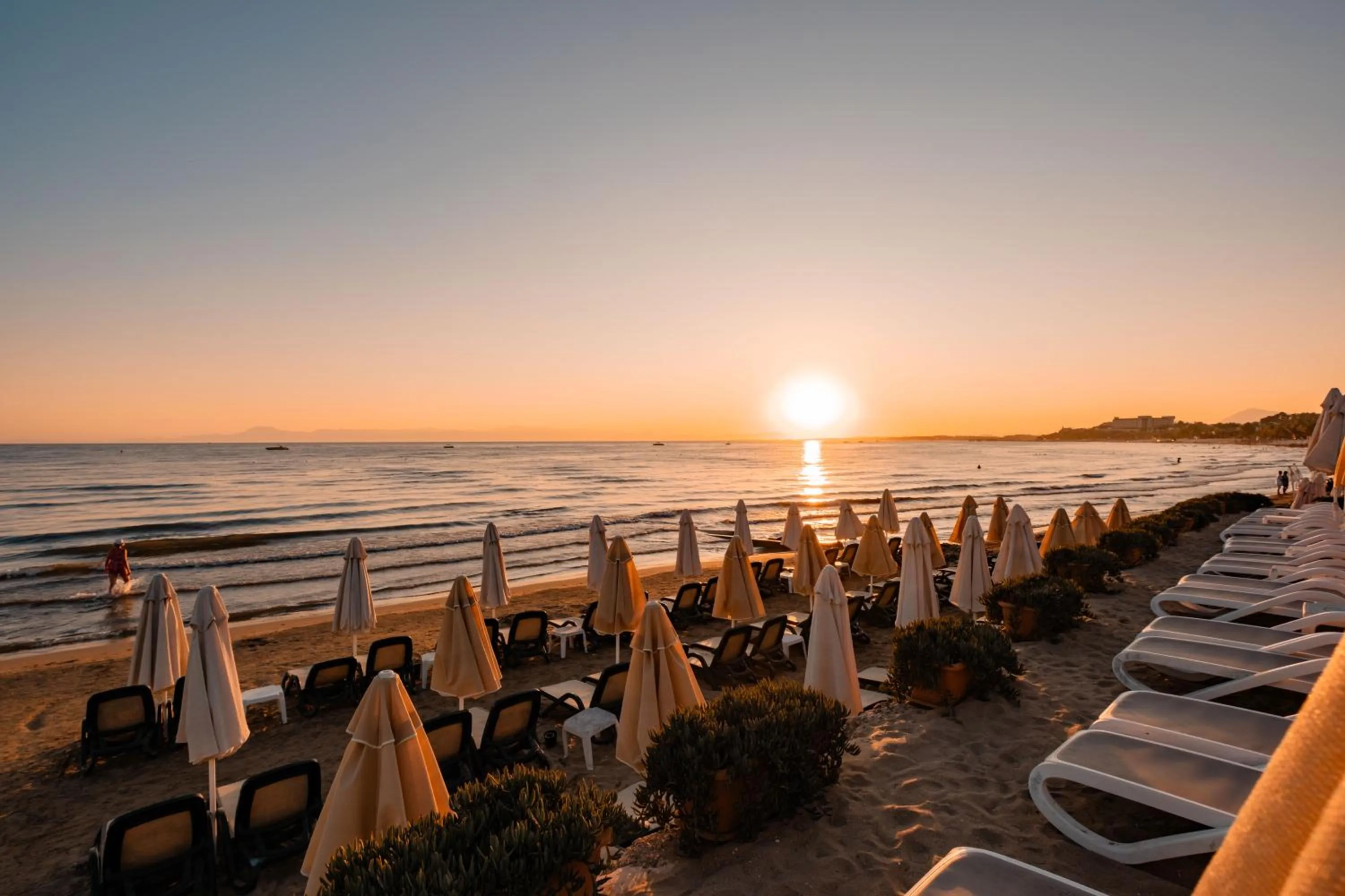 Beach in Ozlem Garden Hotel
