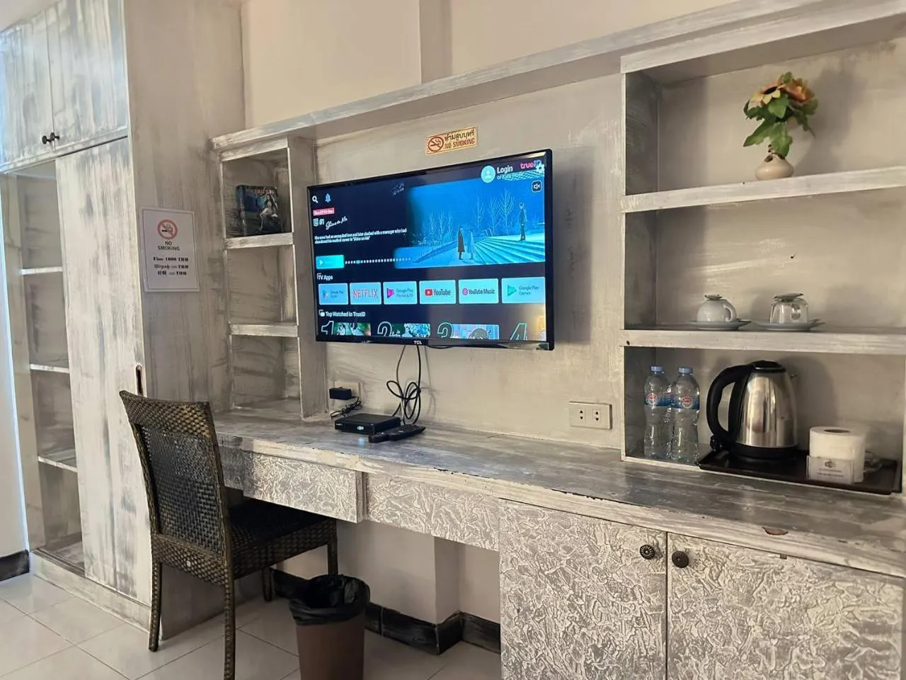 The Shades Hotel 50 meter Beach Front