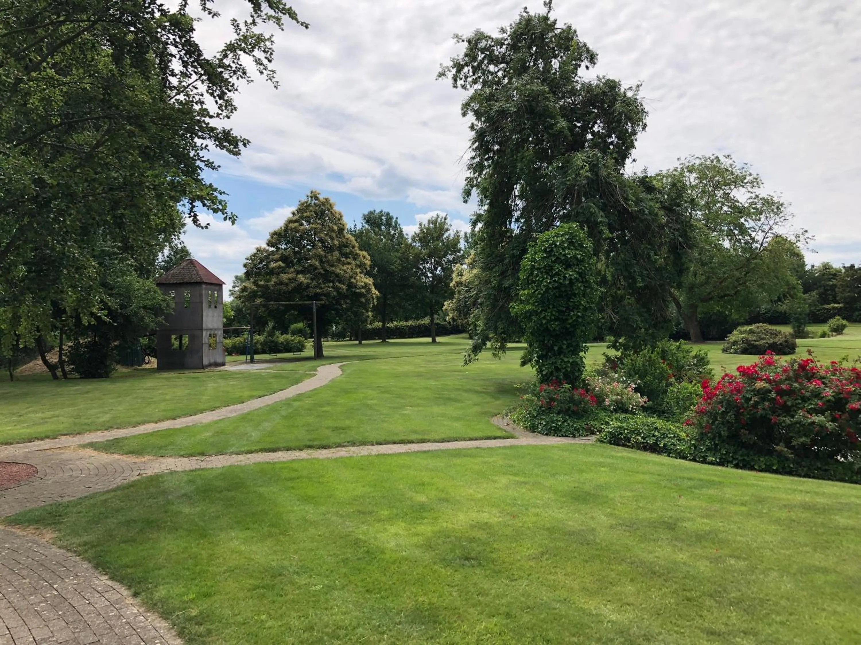 Garden in Burg Obbendorf