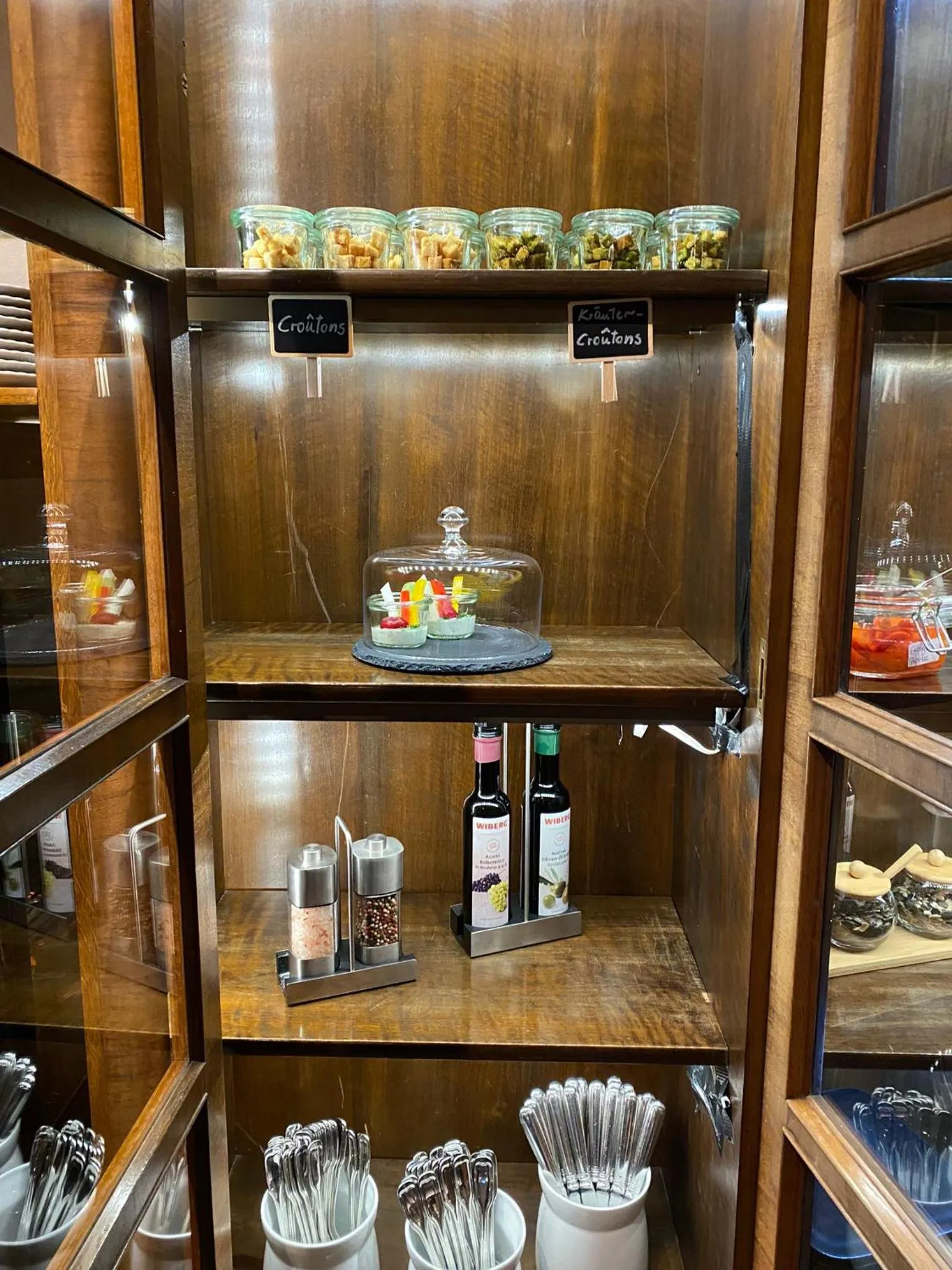 Restaurant/places to eat in Burg Obbendorf