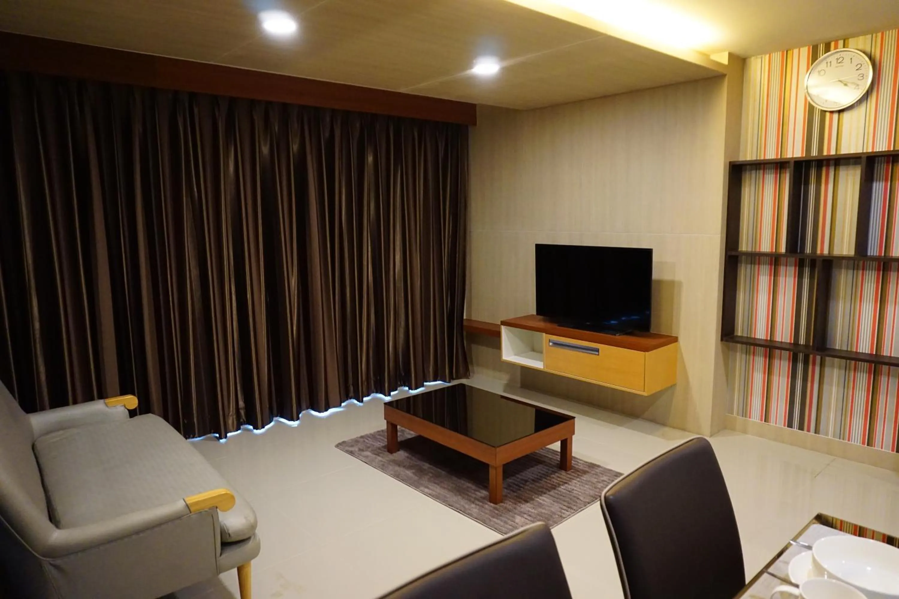 TV and multimedia in Central Mansion