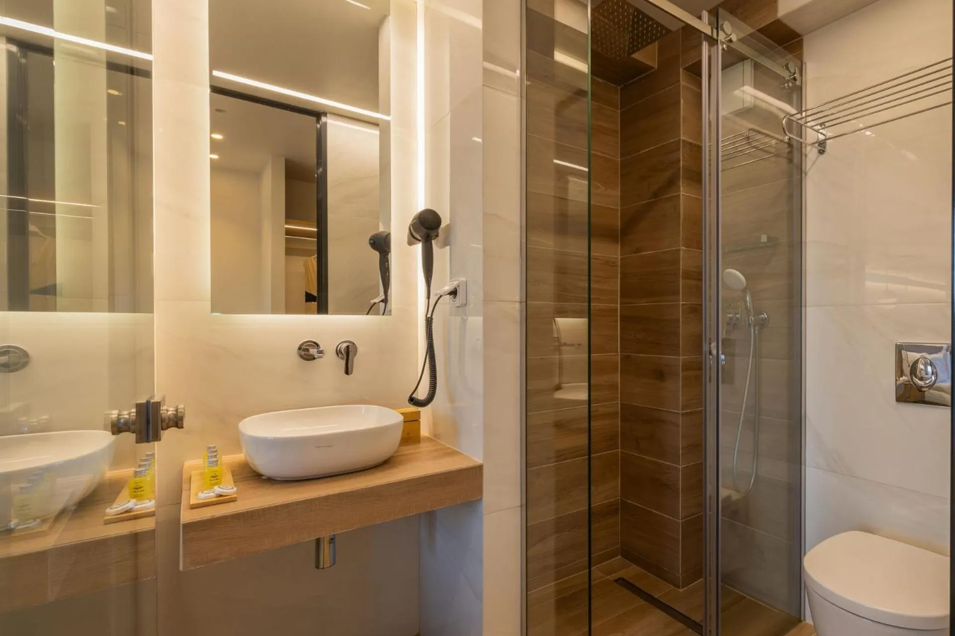 Bathroom in Ionian Plaza Hotel & Spa