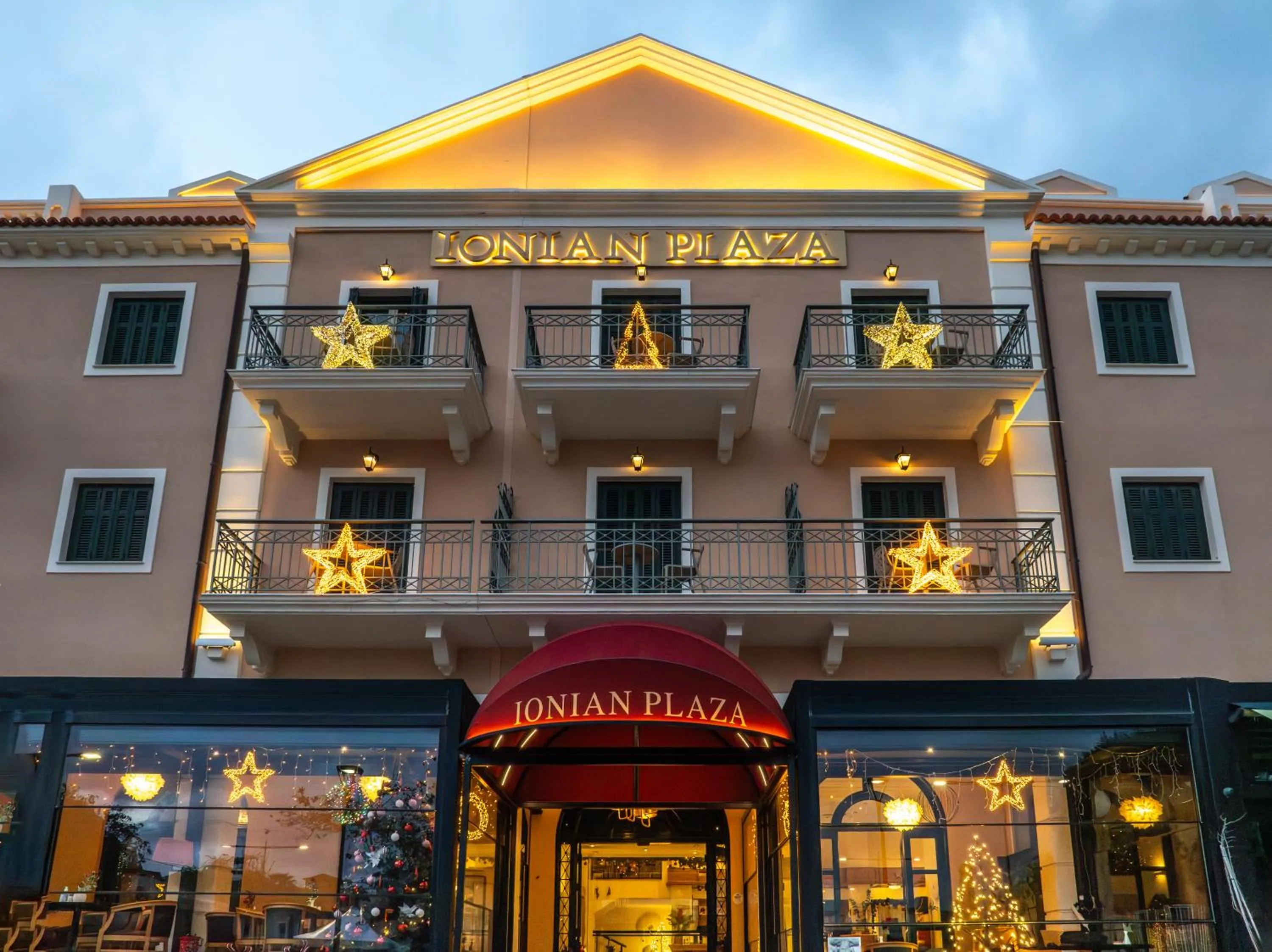 Ionian Plaza Hotel & Spa