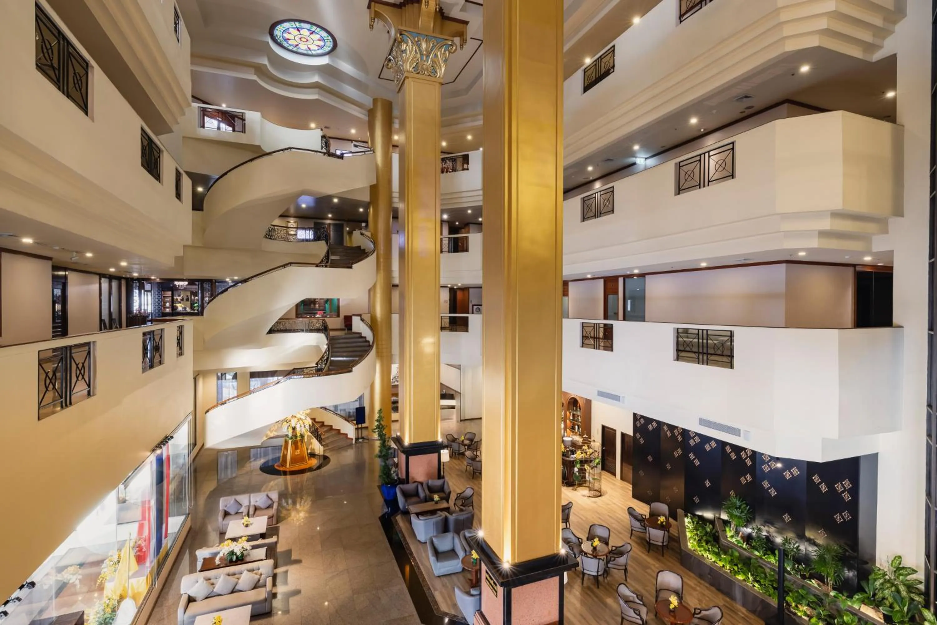 Lobby or reception in Royal Phuket City Hotel