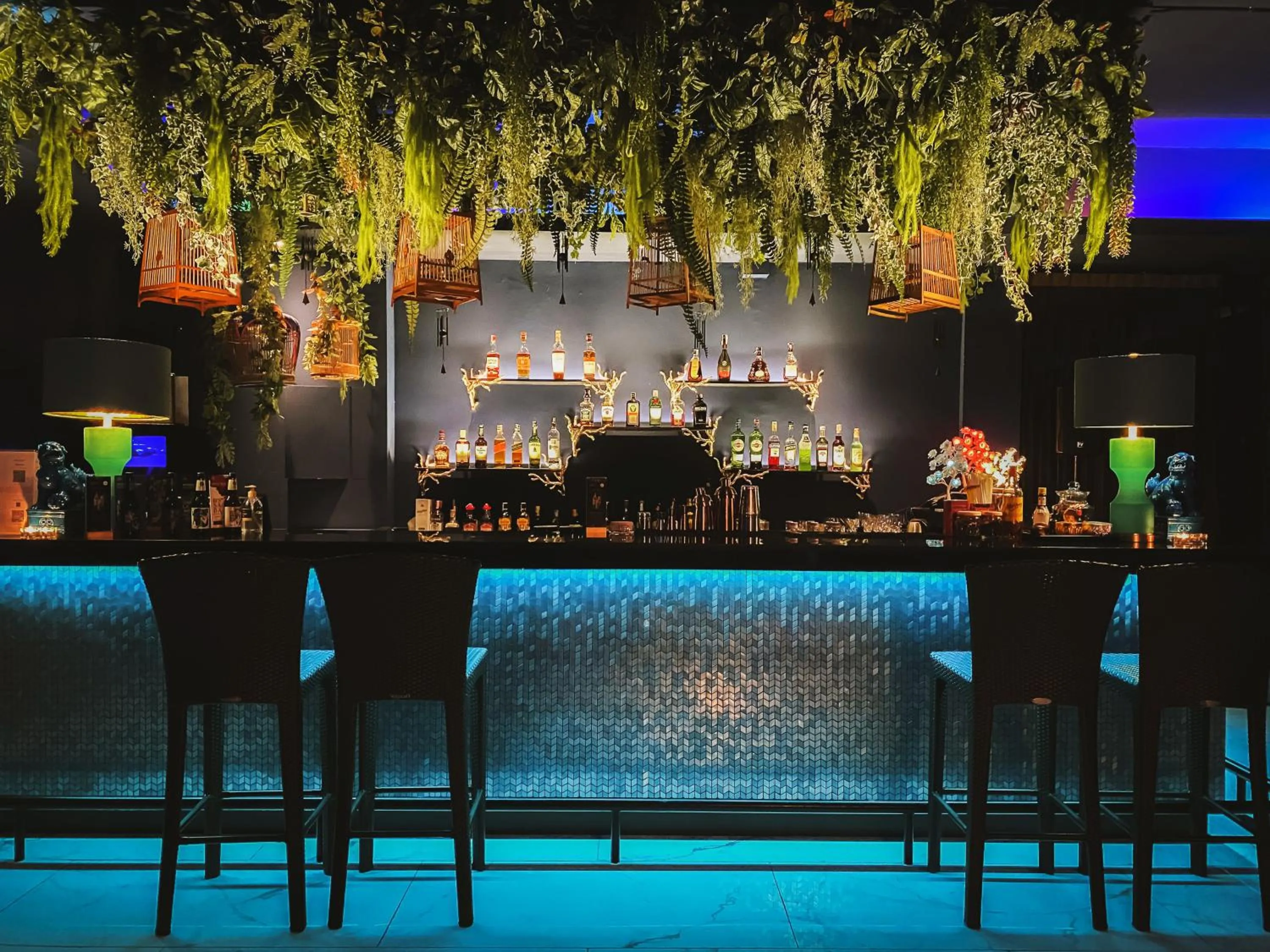 Lounge or bar in Royal Phuket City Hotel