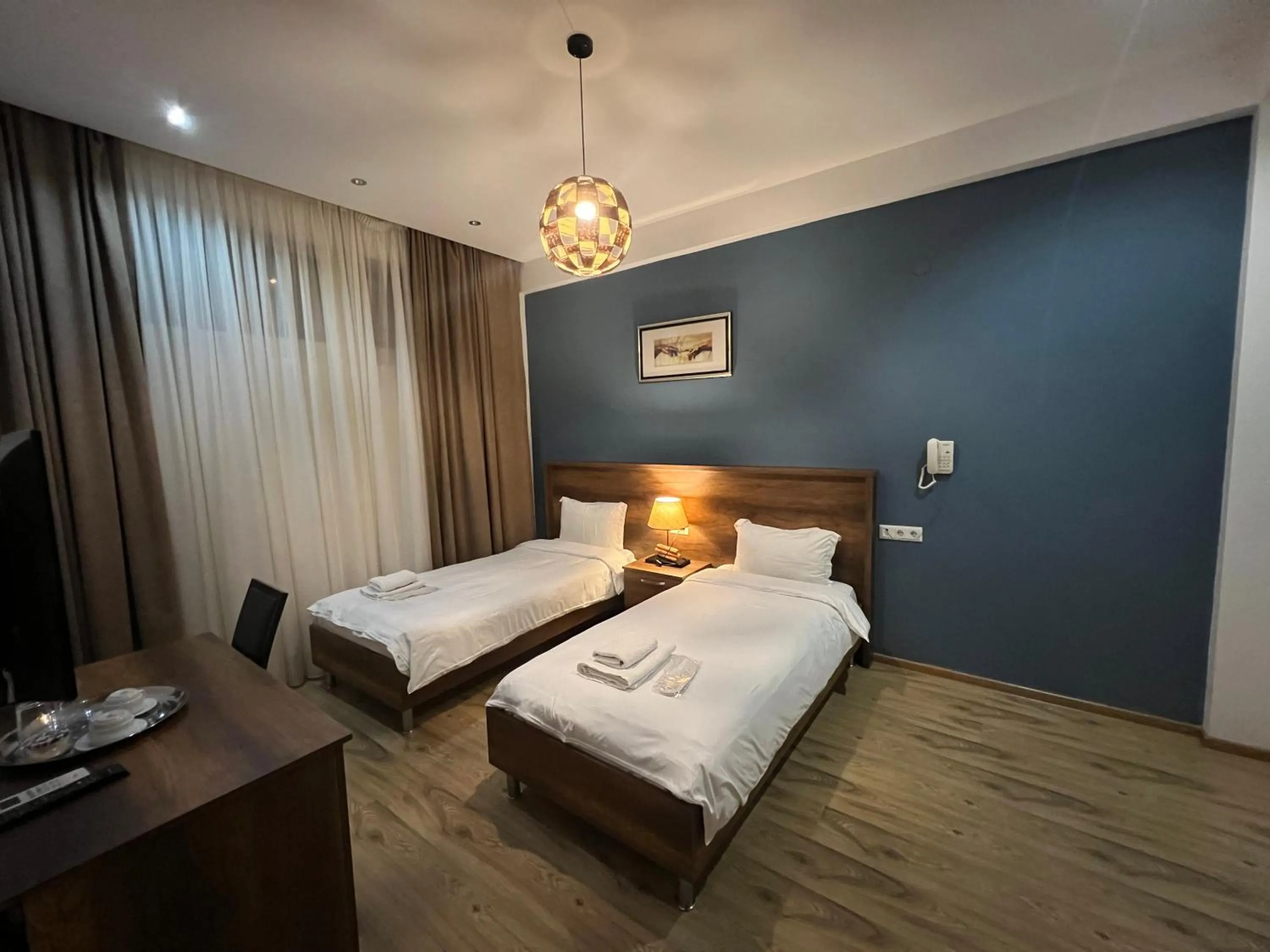 Bed in Hotel King Tom