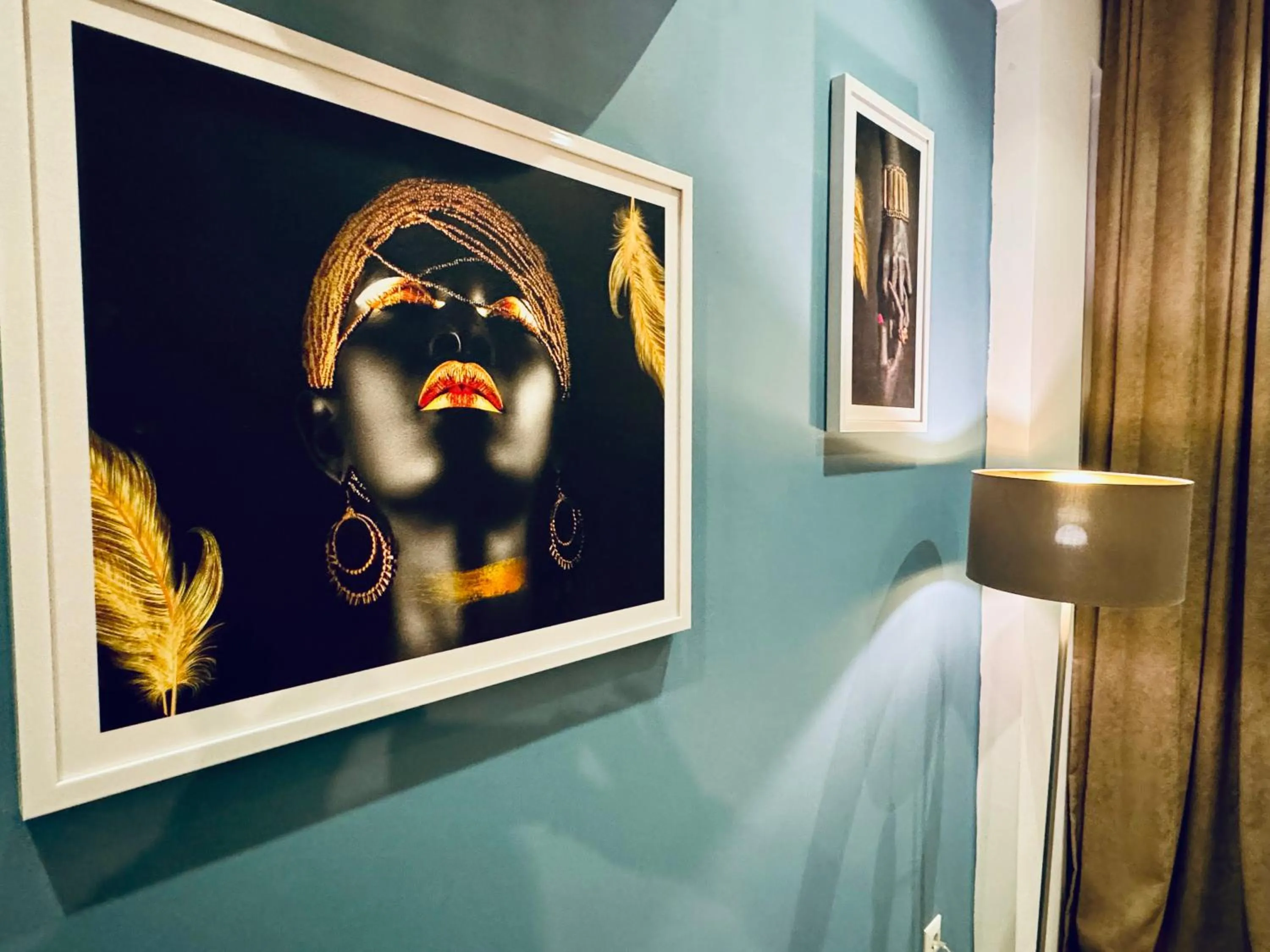 Photo of the whole room in Hotel King Tom