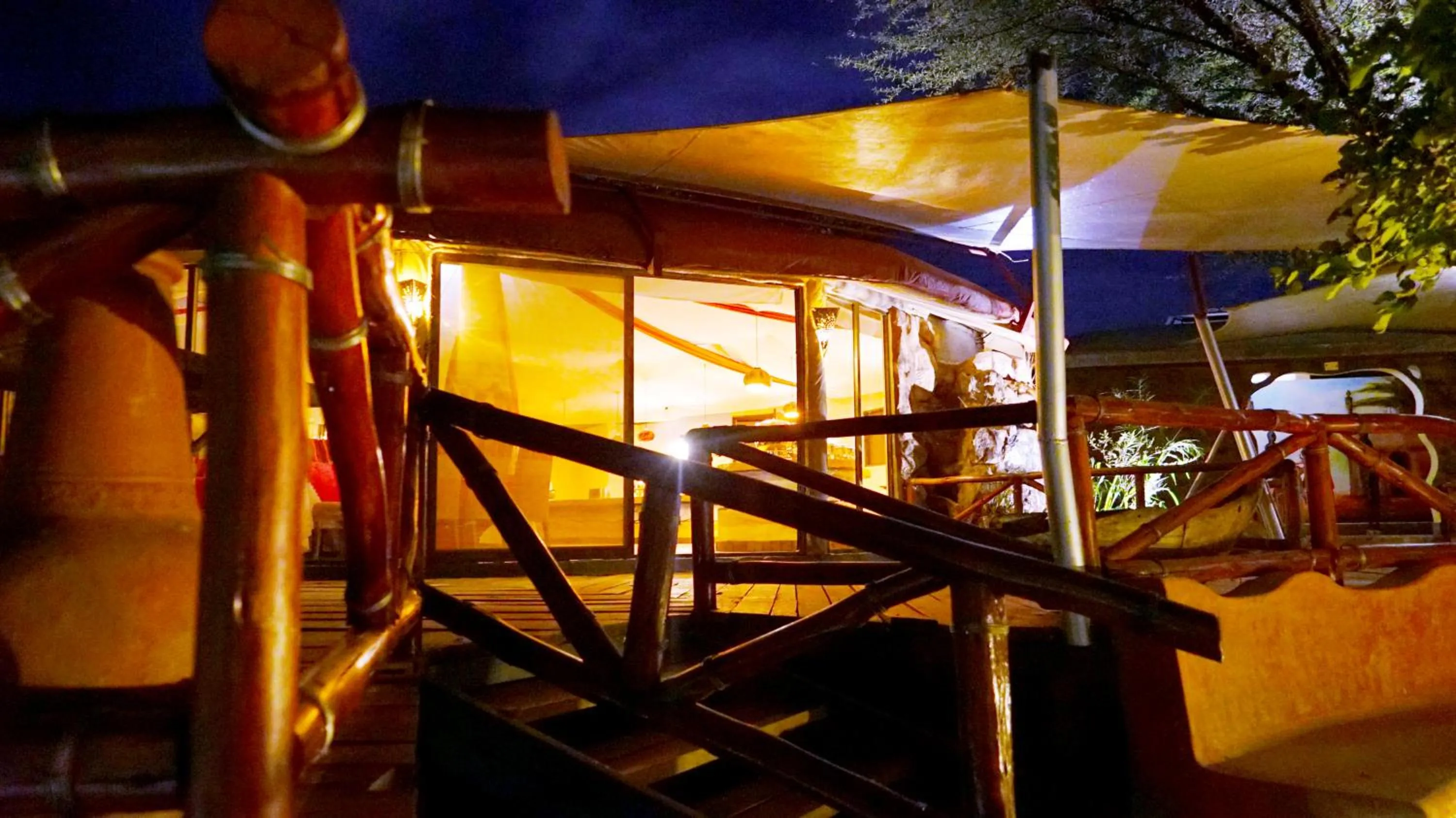 Lobby or reception in PrideInn Mara Camp & Cottages