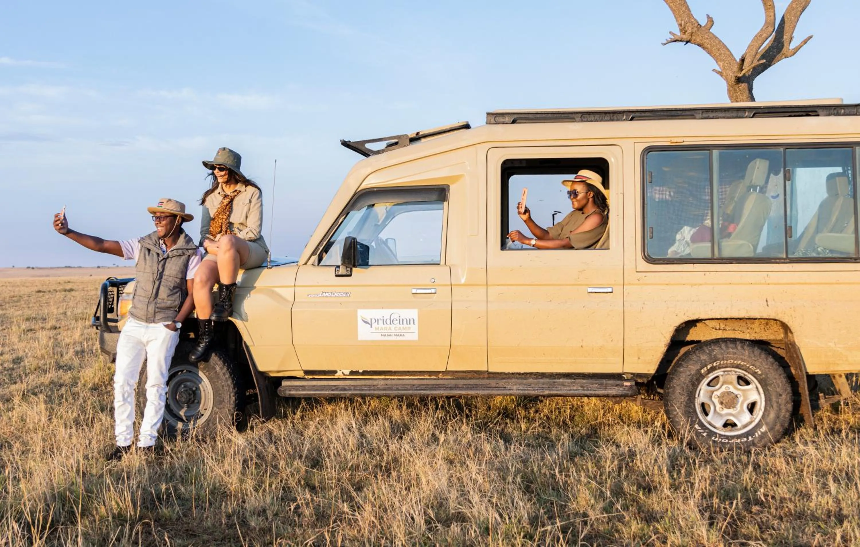 Guests in PrideInn Mara Camp & Cottages