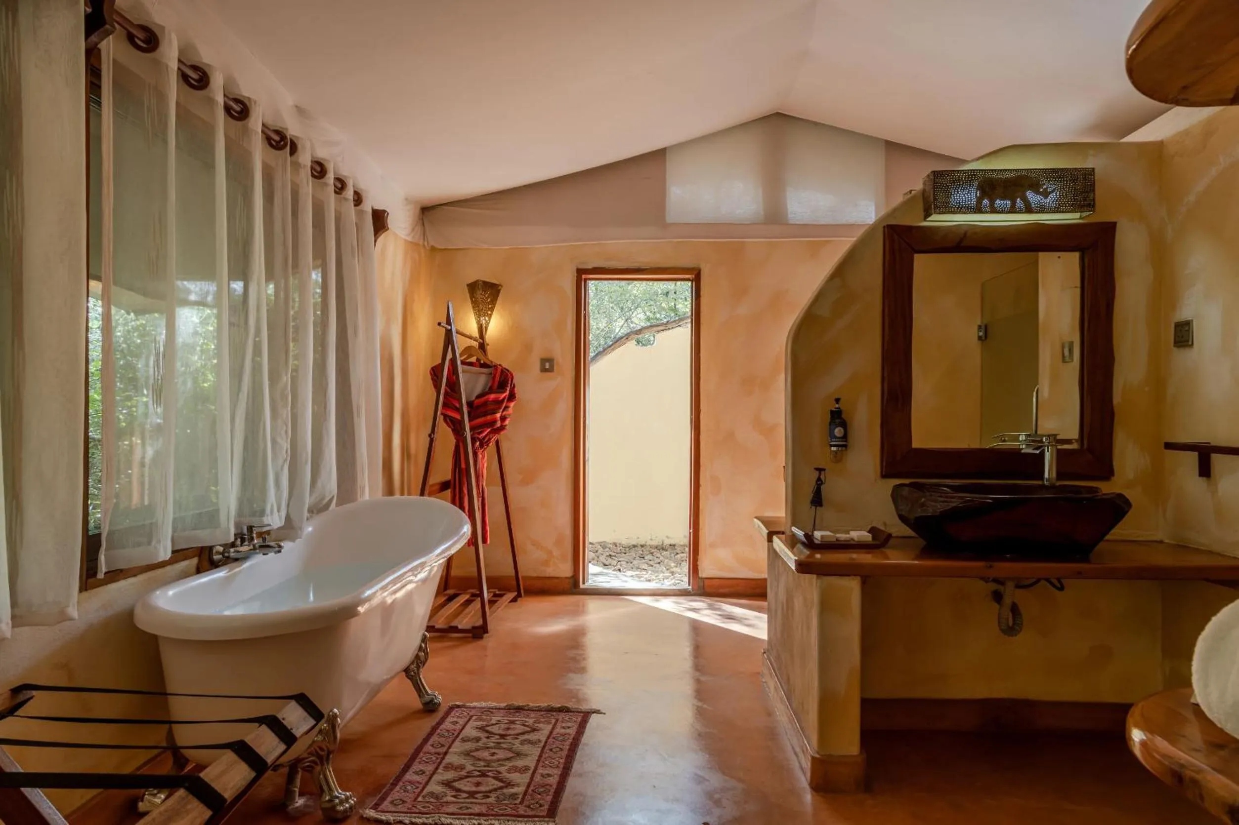 Bath in PrideInn Mara Camp & Cottages