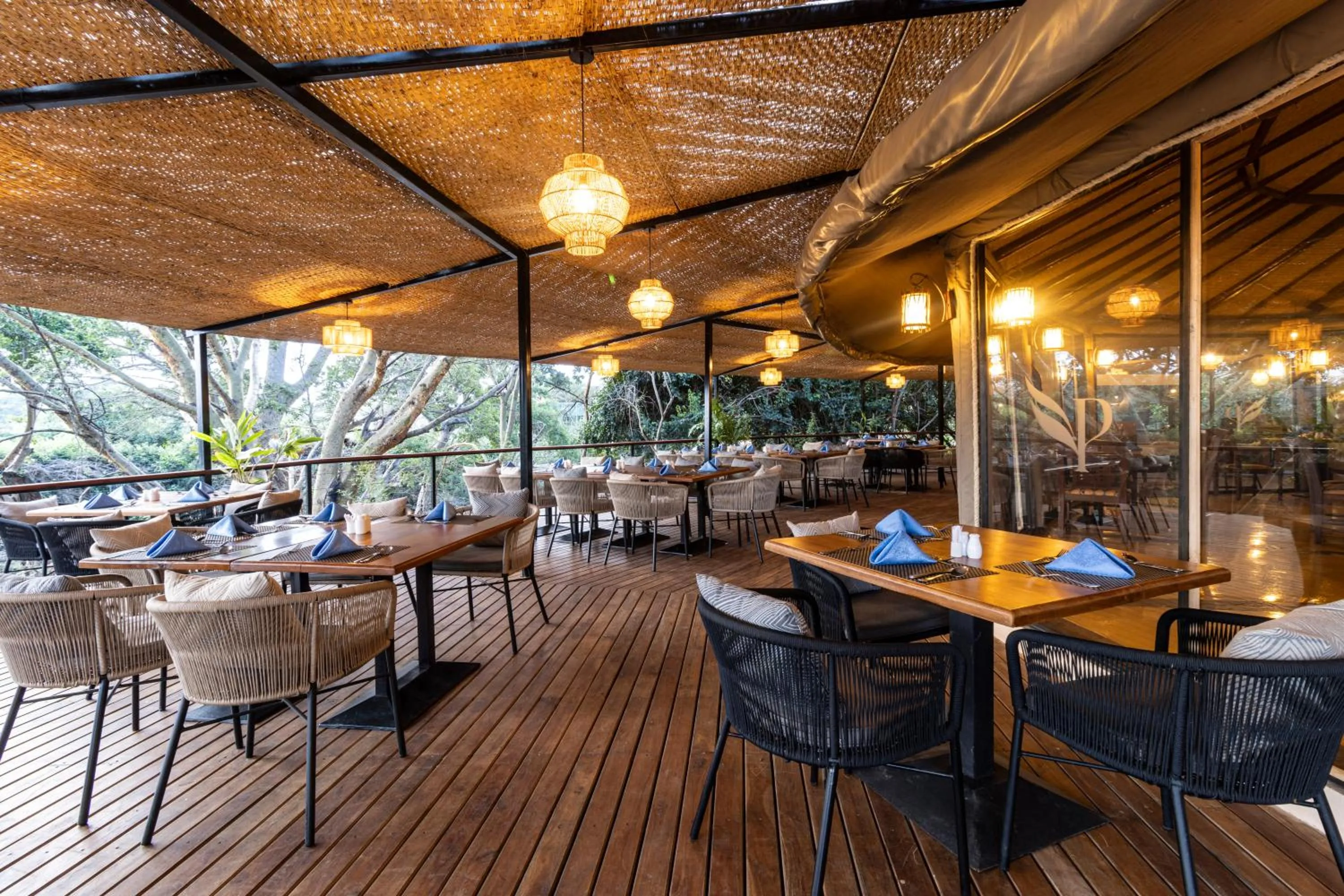 Restaurant/places to eat in PrideInn Mara Camp & Cottages