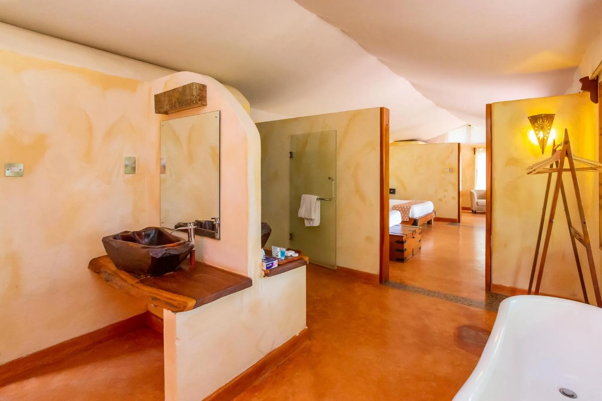 Bathroom, Bed in PrideInn Mara Camp & Cottages