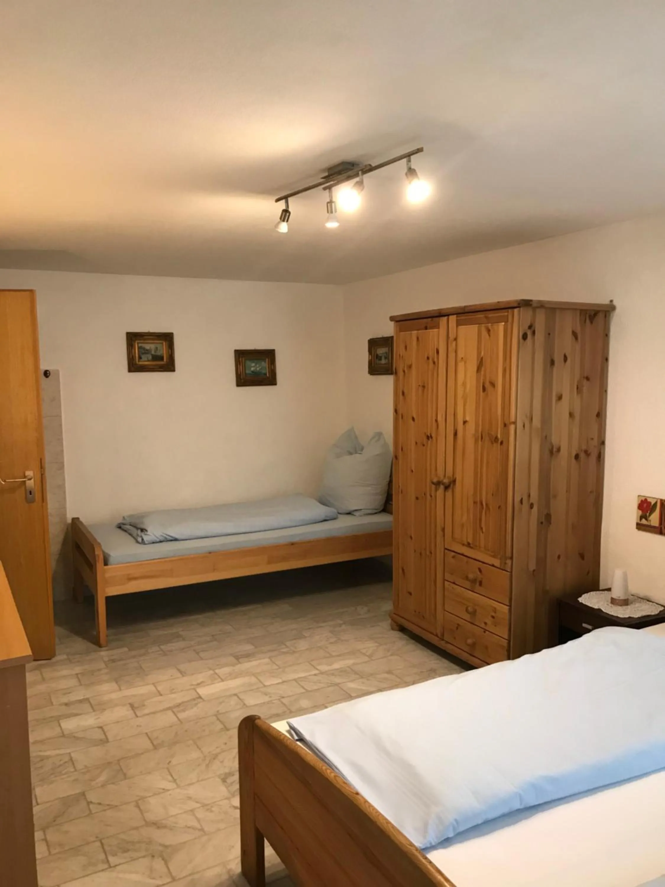 Photo of the whole room, Bed in Stadt Apartment