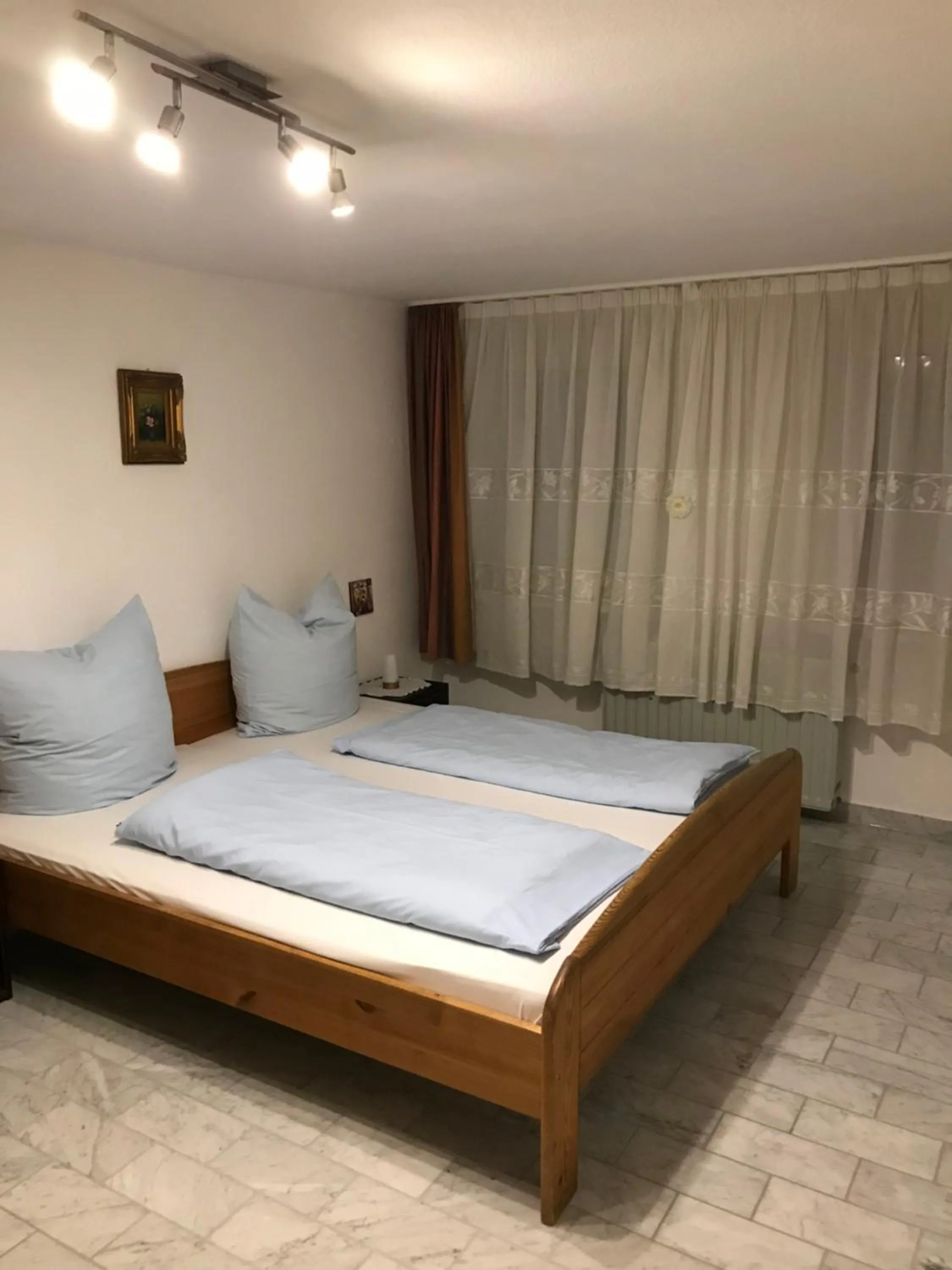 Bed in Stadt Apartment