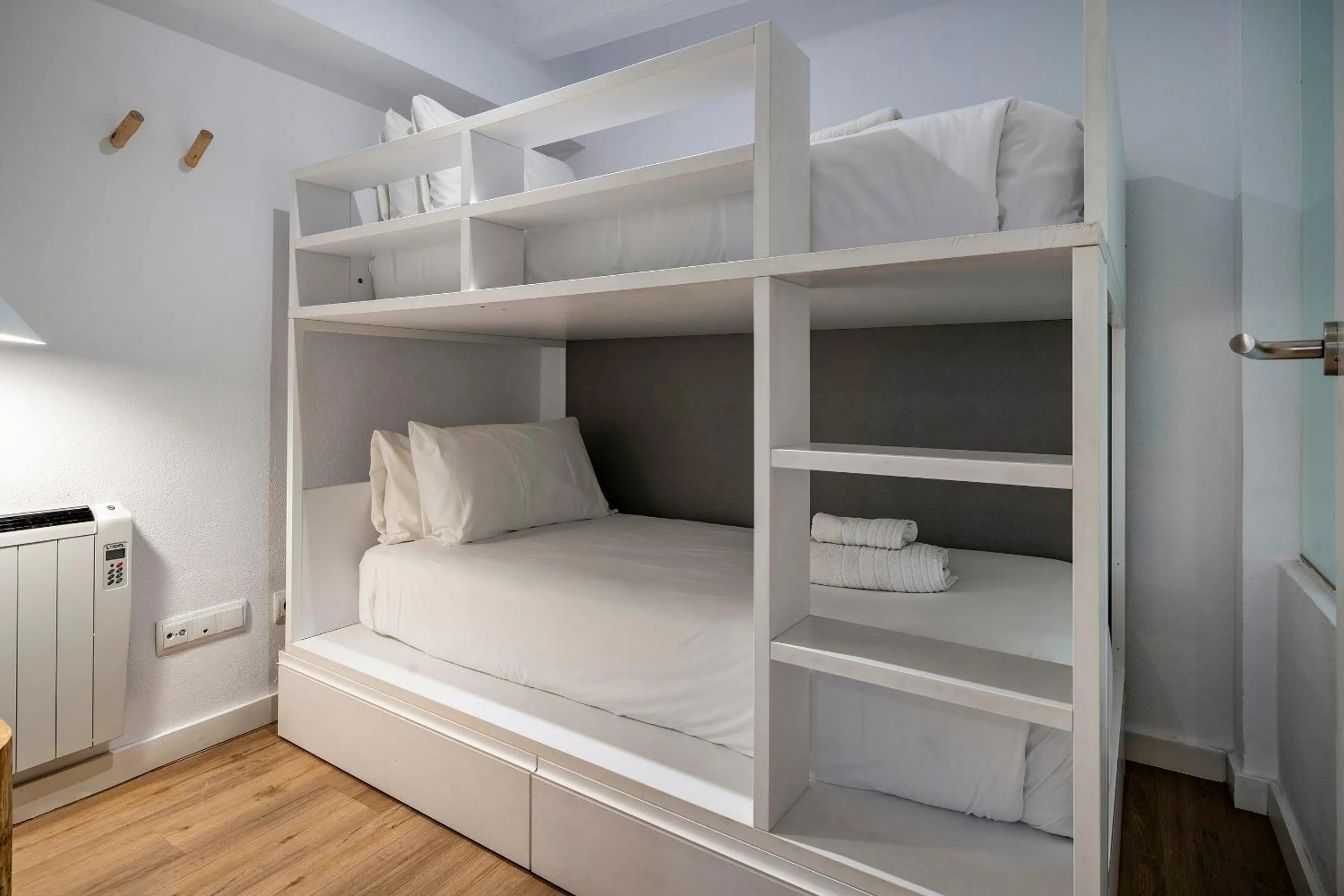 Bedroom, Bed in Verdi Habitat Apartments