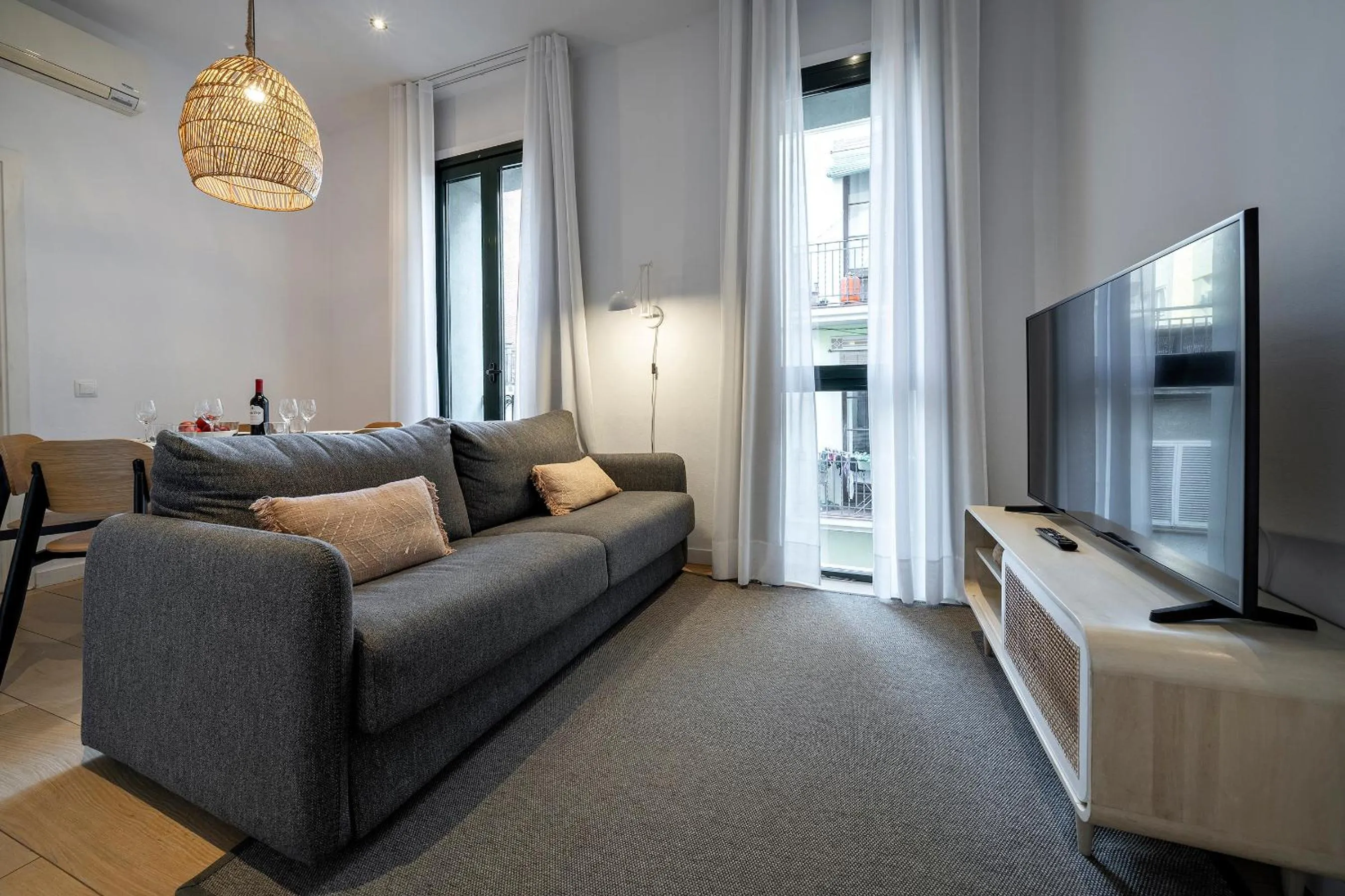 Living room in Verdi Habitat Apartments