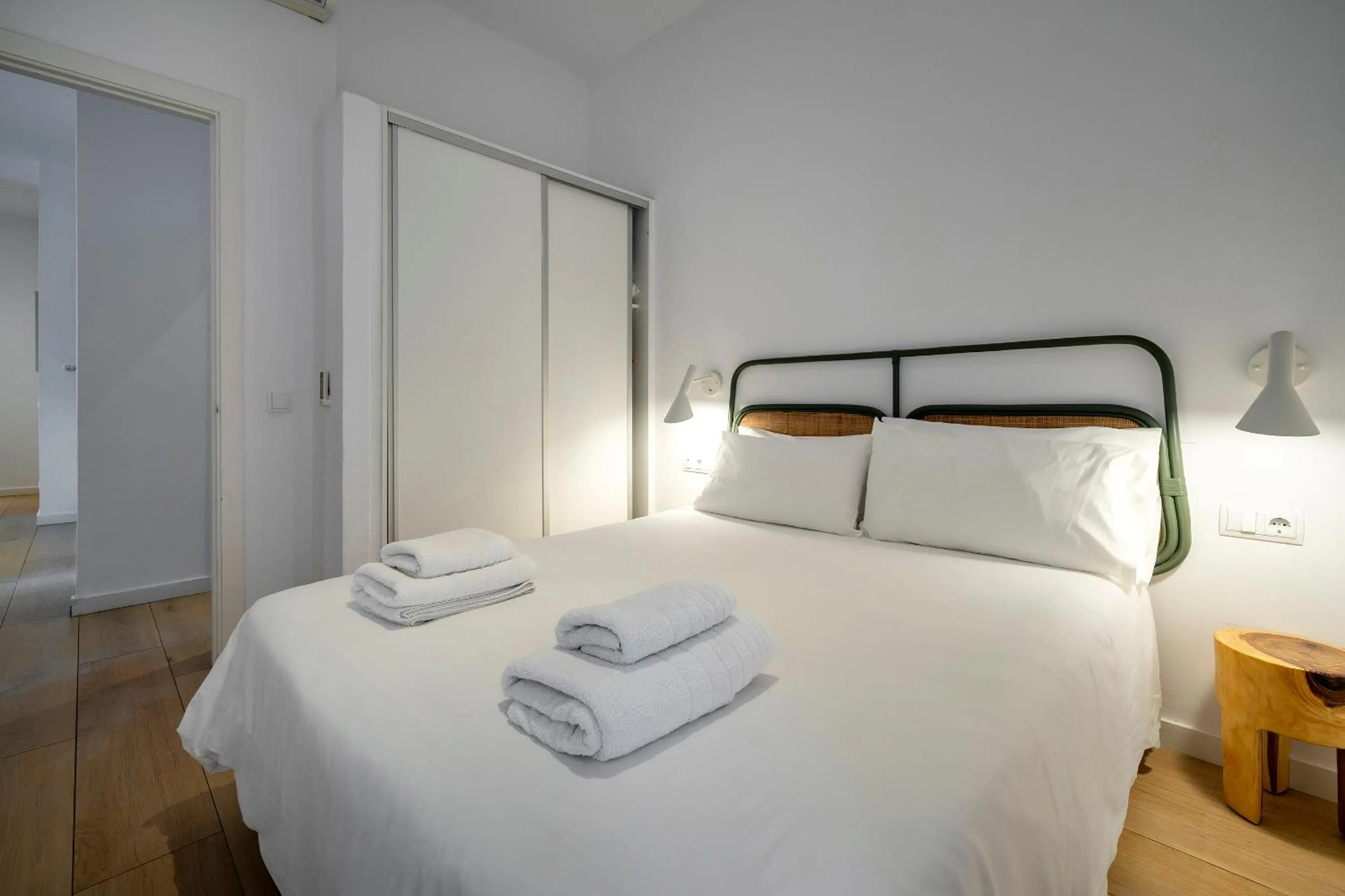 Bed in Verdi Habitat Apartments