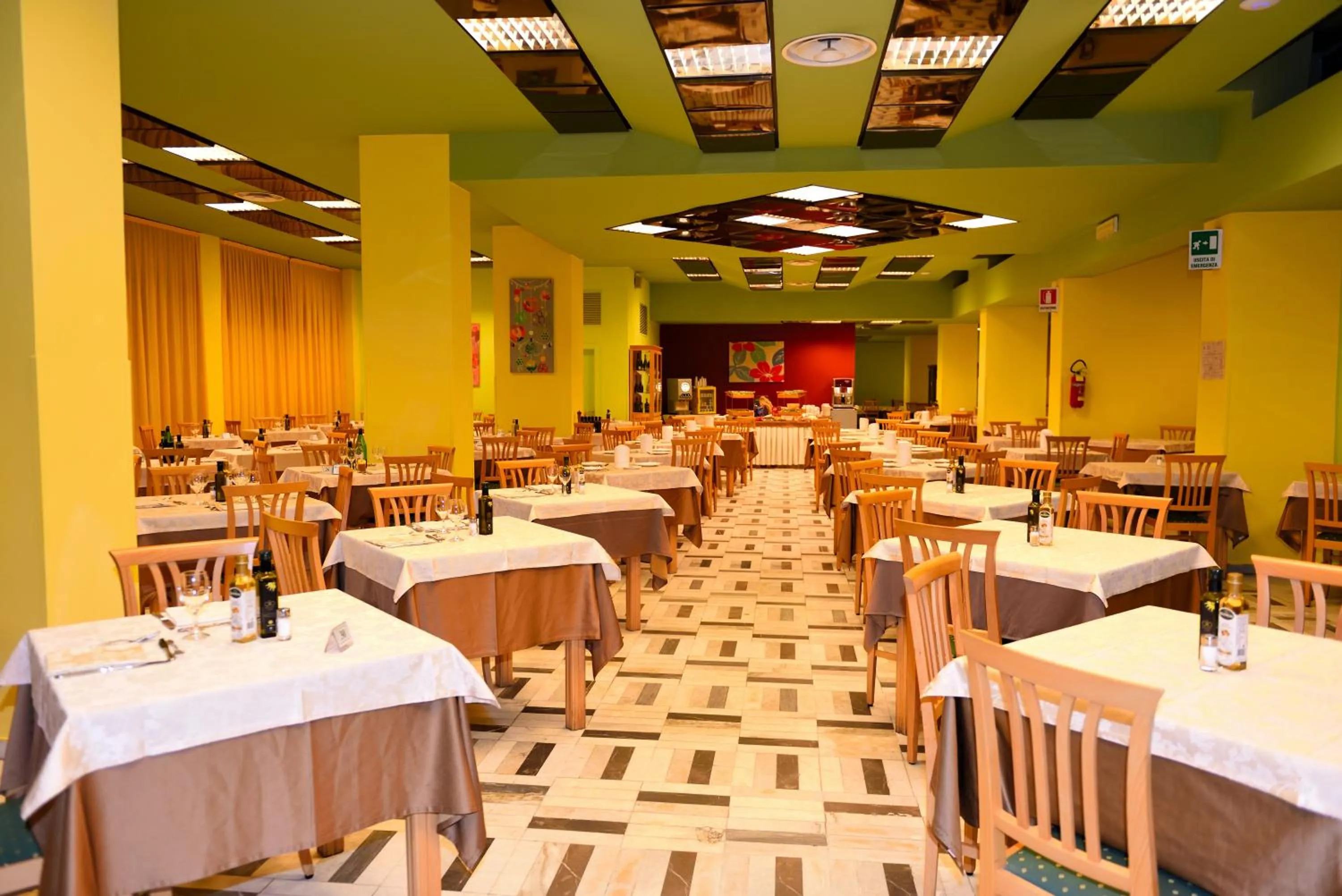 Restaurant/places to eat in Grand Hotel Delle Terme