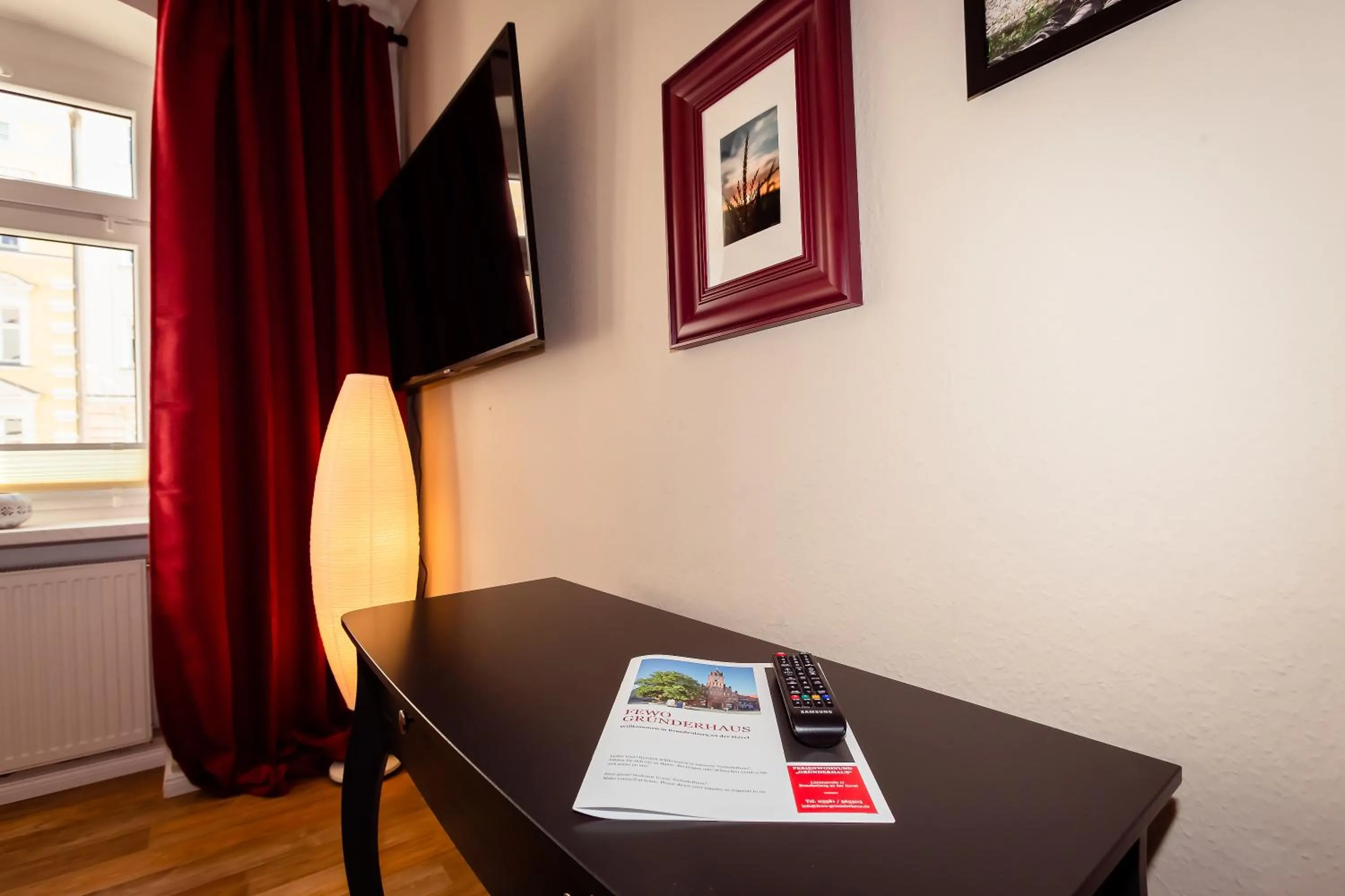 TV and multimedia in Ferienwohnung Gründerhaus