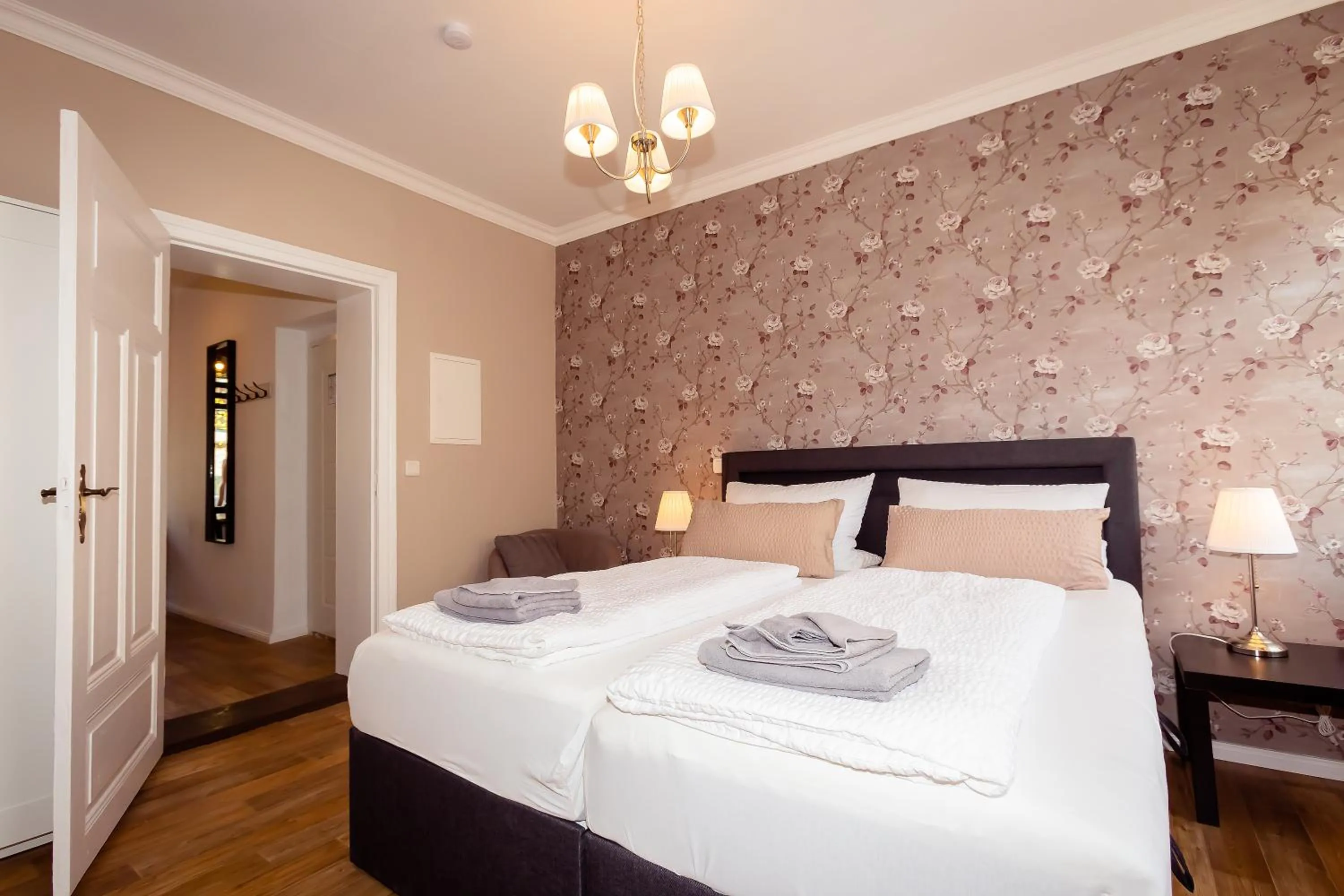 Bed in Ferienwohnung Gründerhaus