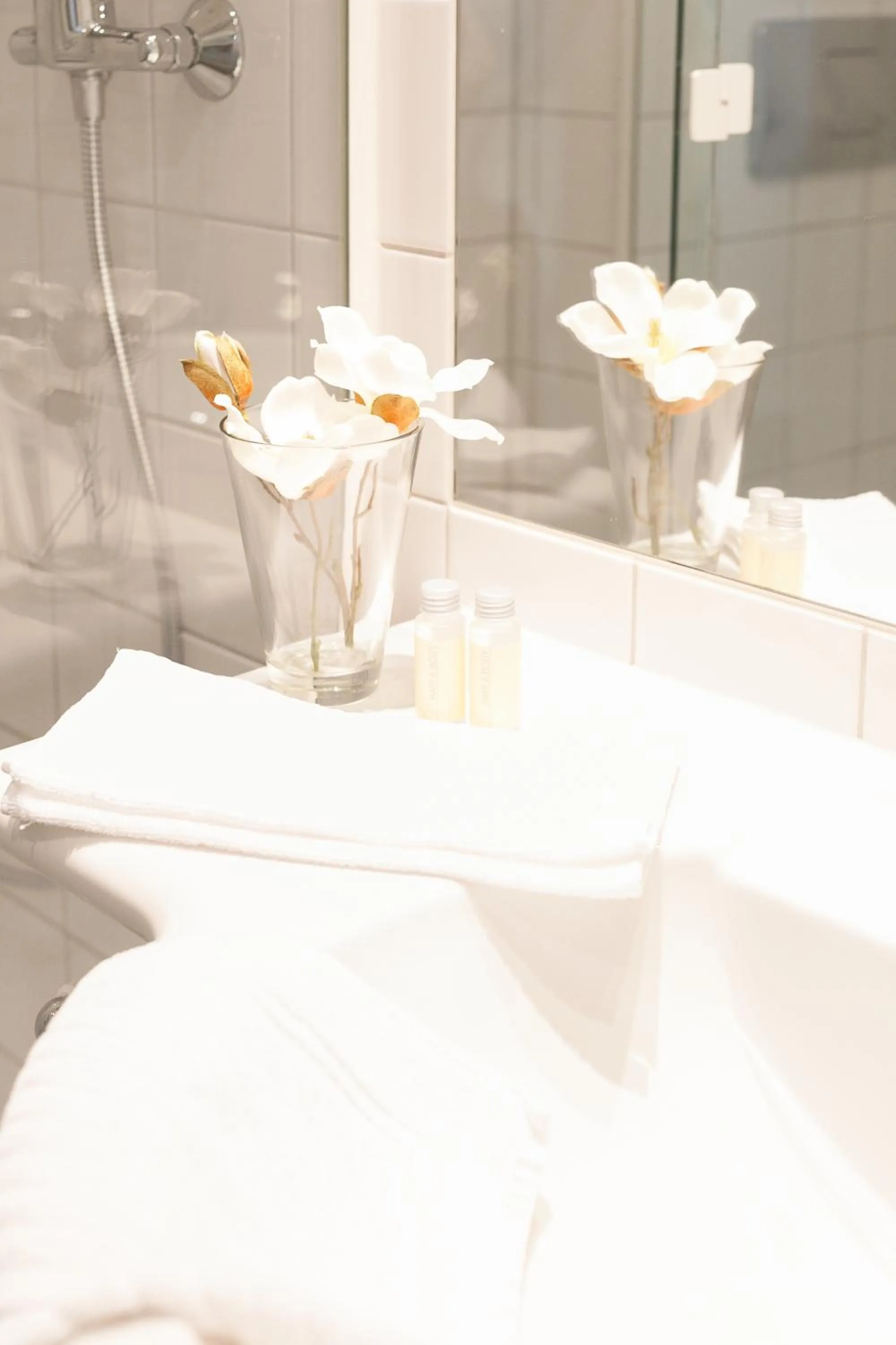 Bathroom in Hotel Ambiente