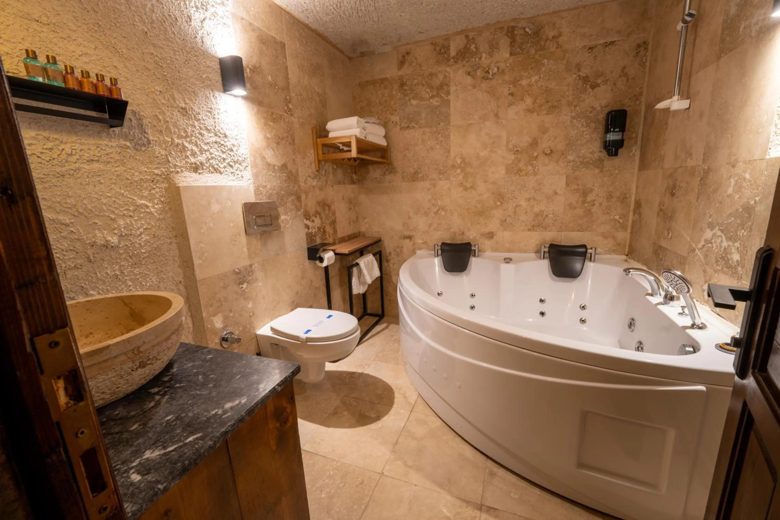 Bathroom in Sunset Cave