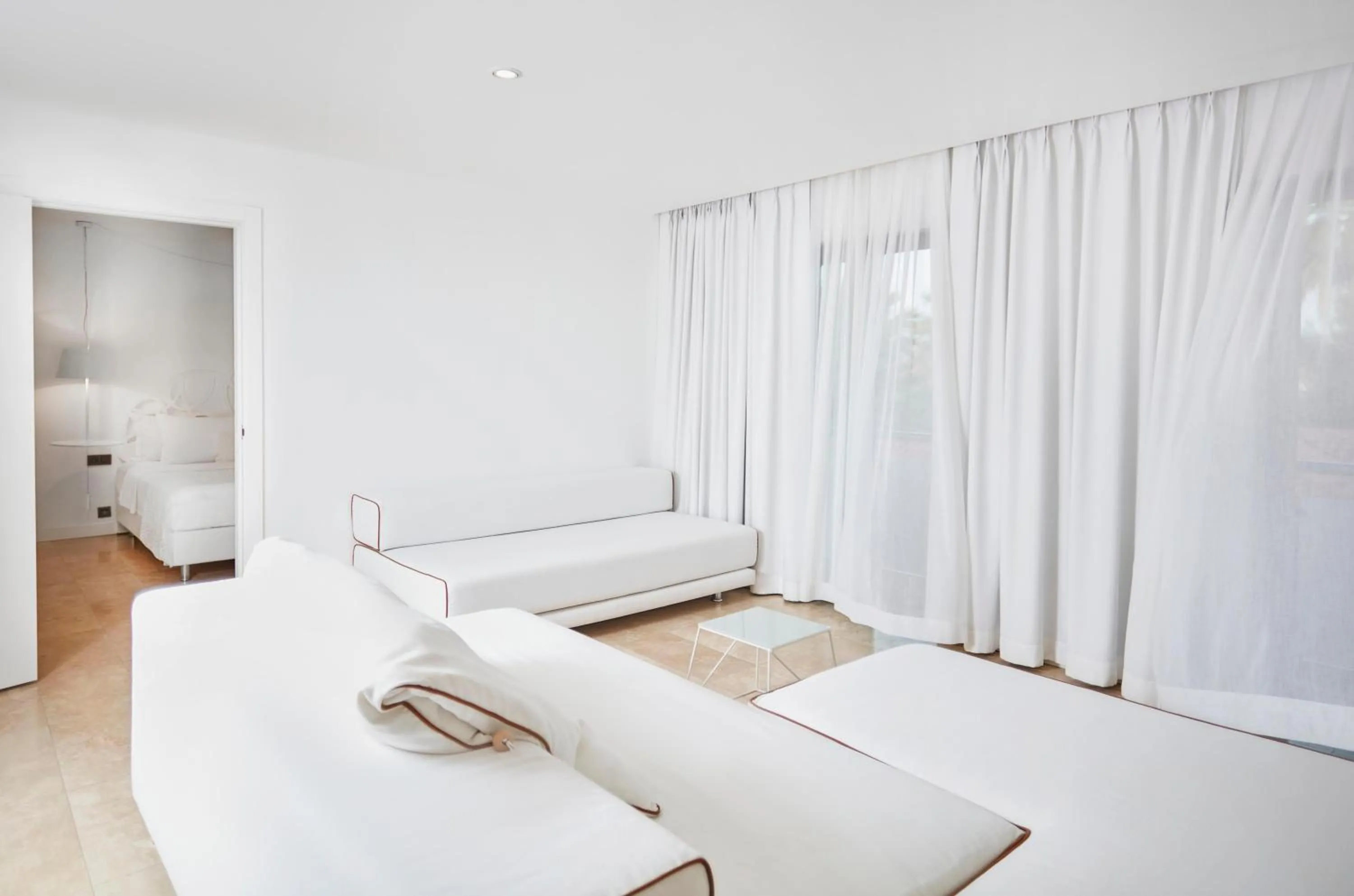 Photo of the whole room, Bed in Flow Datca Surf & Beach Hotel